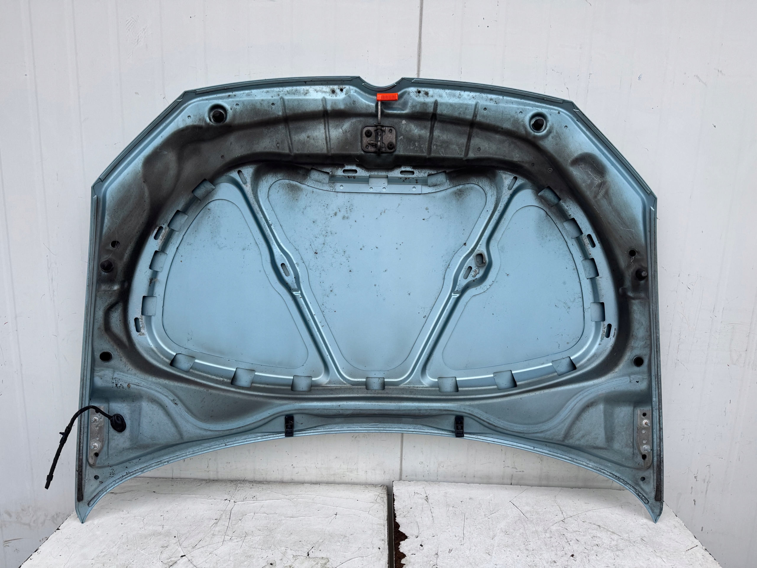 капот vw Polo V 6R 09-15 LD5M -