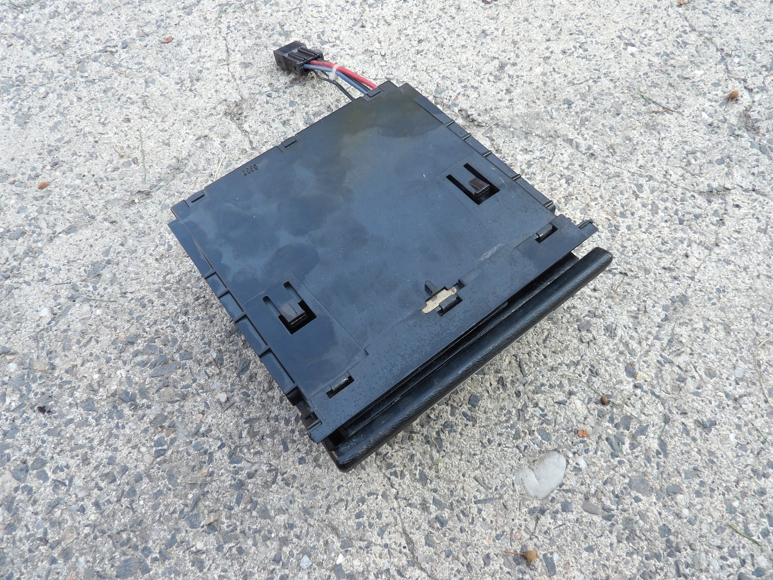 AUDI A3 8L LIFT ashtray front