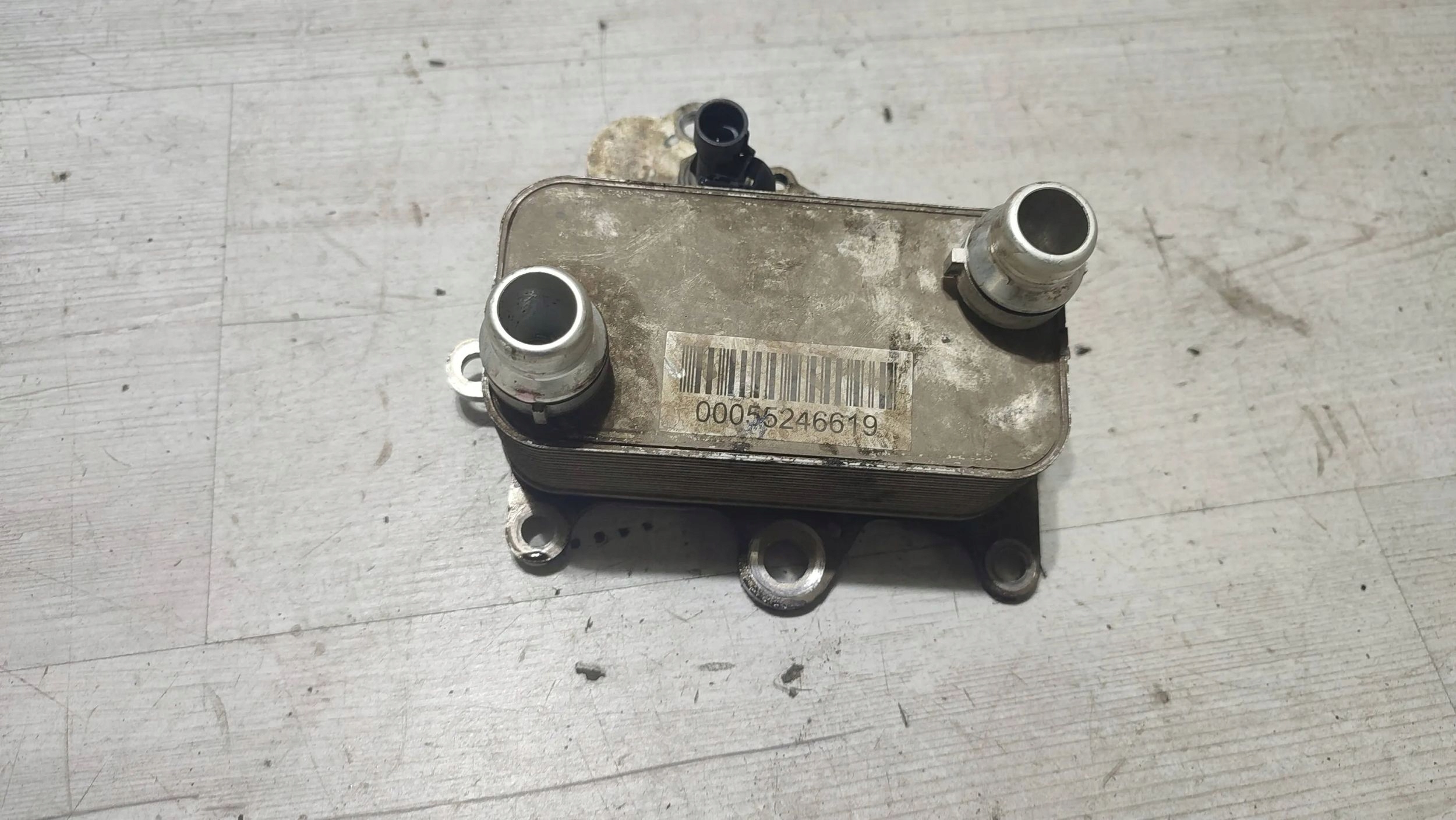 Jeep Cherokee 2015 oil cooler