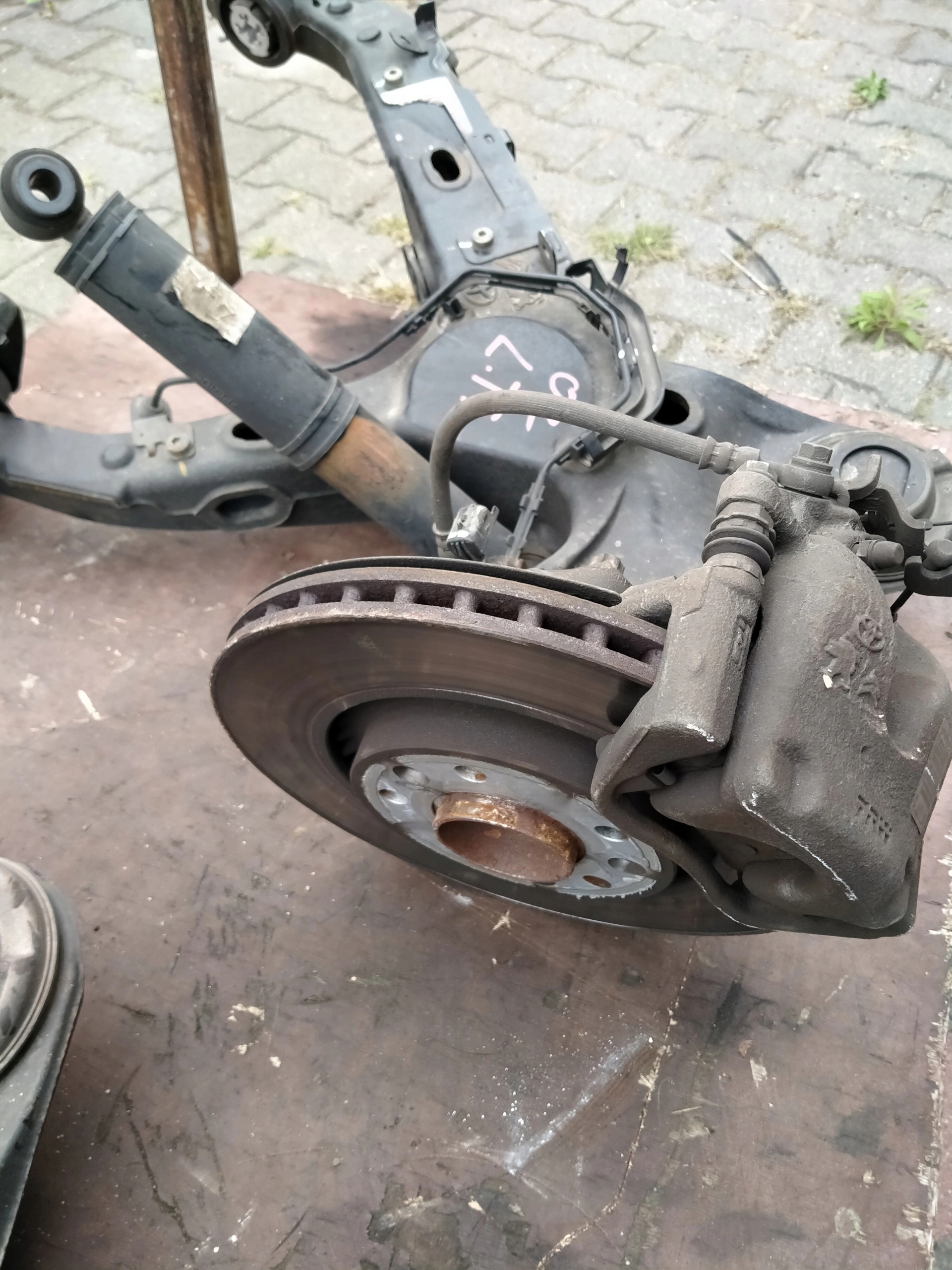 EXPERT III JUMPI III PROACE TYLNY WAHACZ PIASTA Producent części Groupe PSA