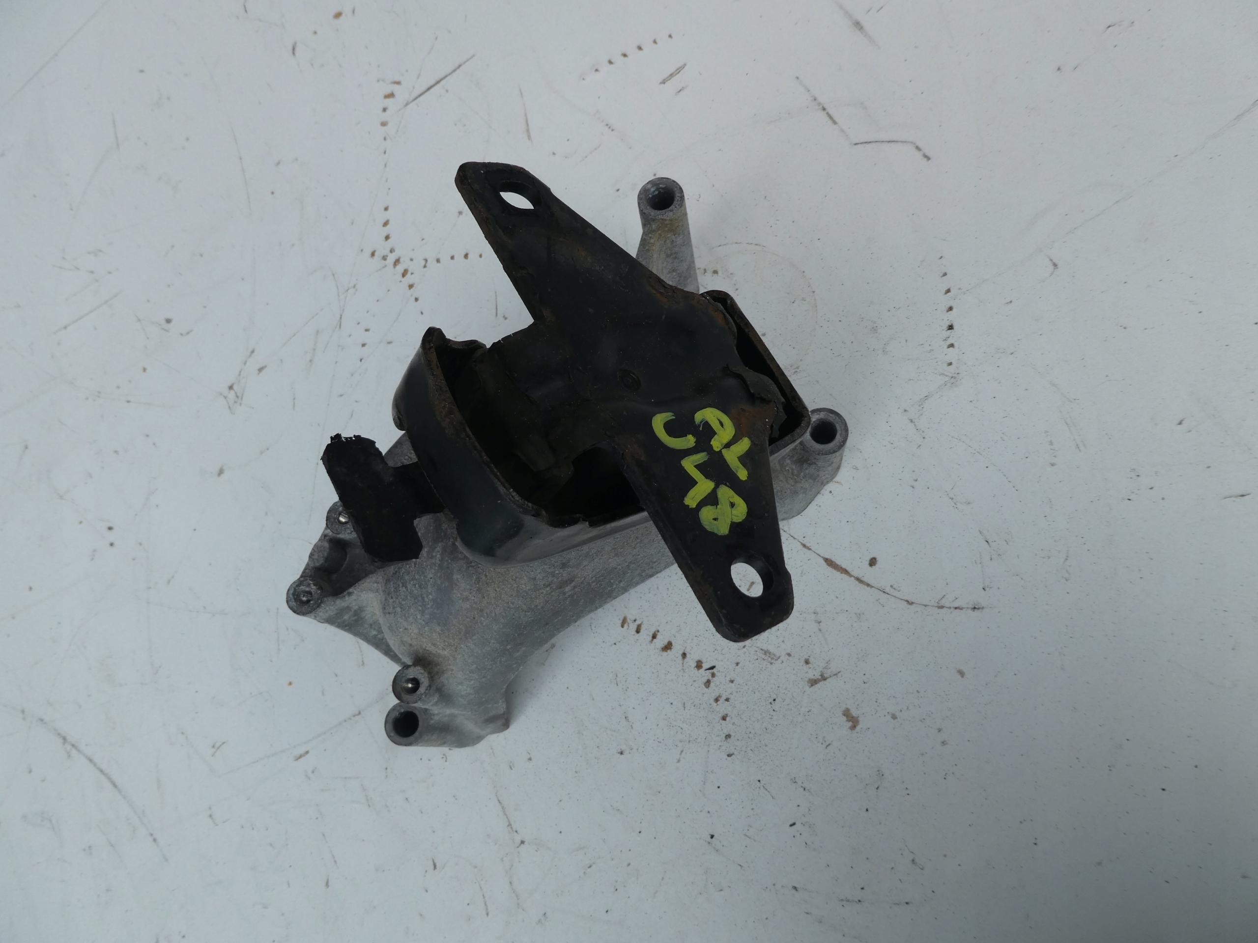 VW AMAROK engine mount 2H0199256