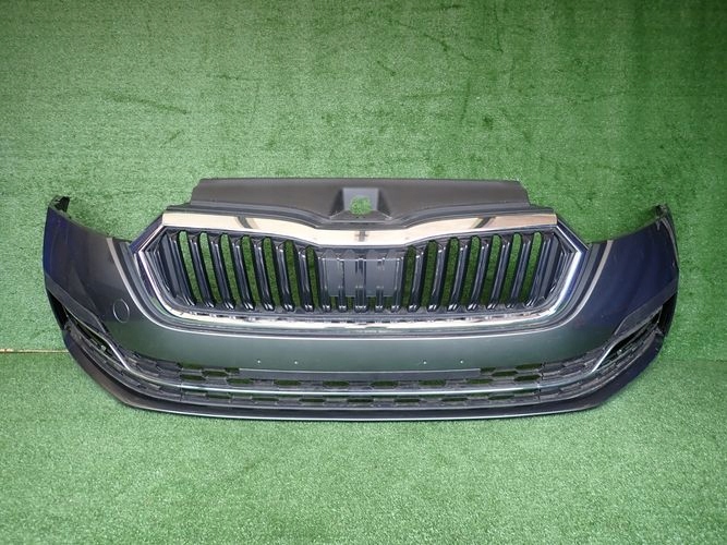SKODA OCTAVIA IV 19- Frontstoßstange vorne