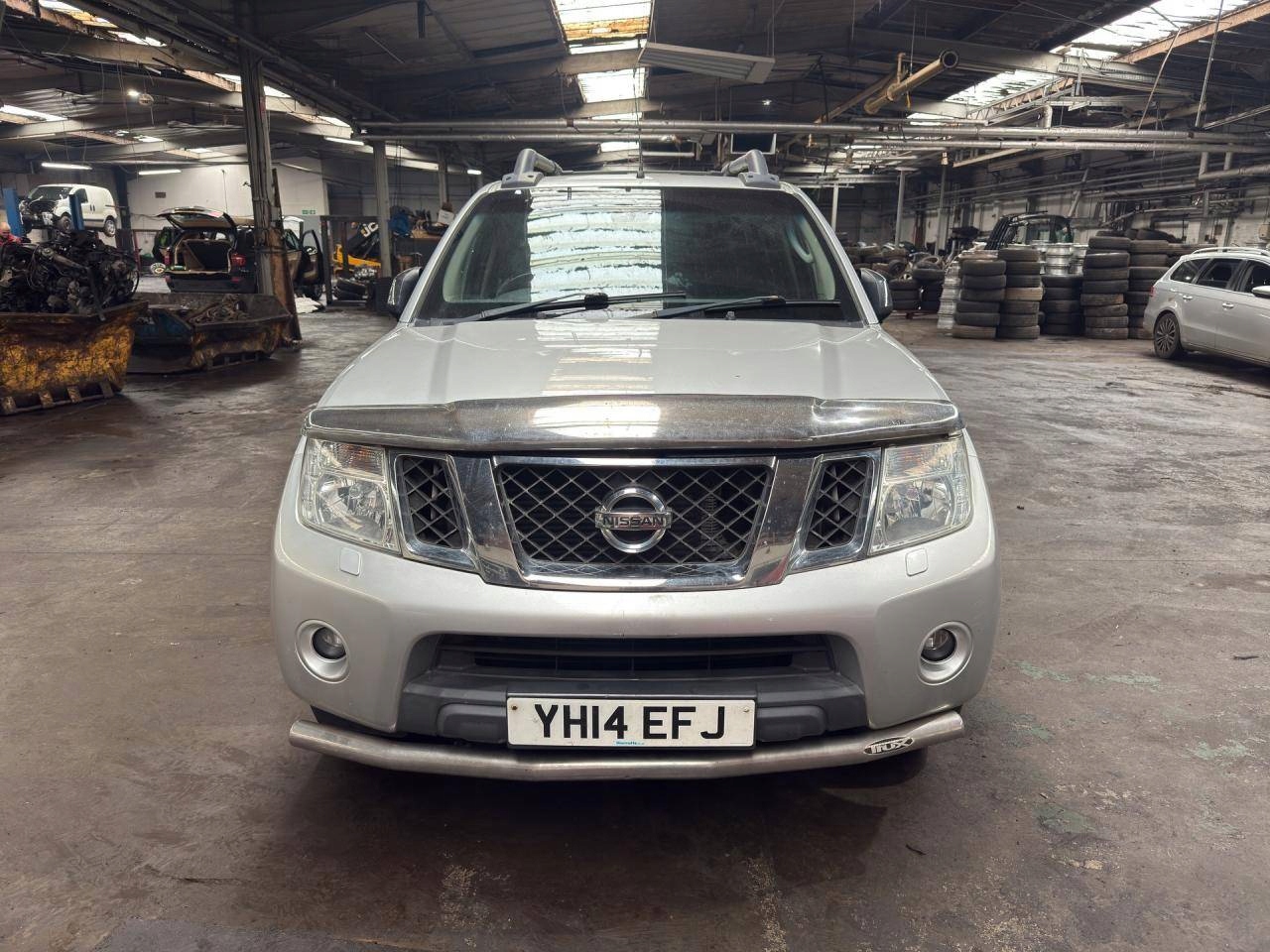 front complete Nissan Navara D40 facelift 2013 F2022-5X1MH