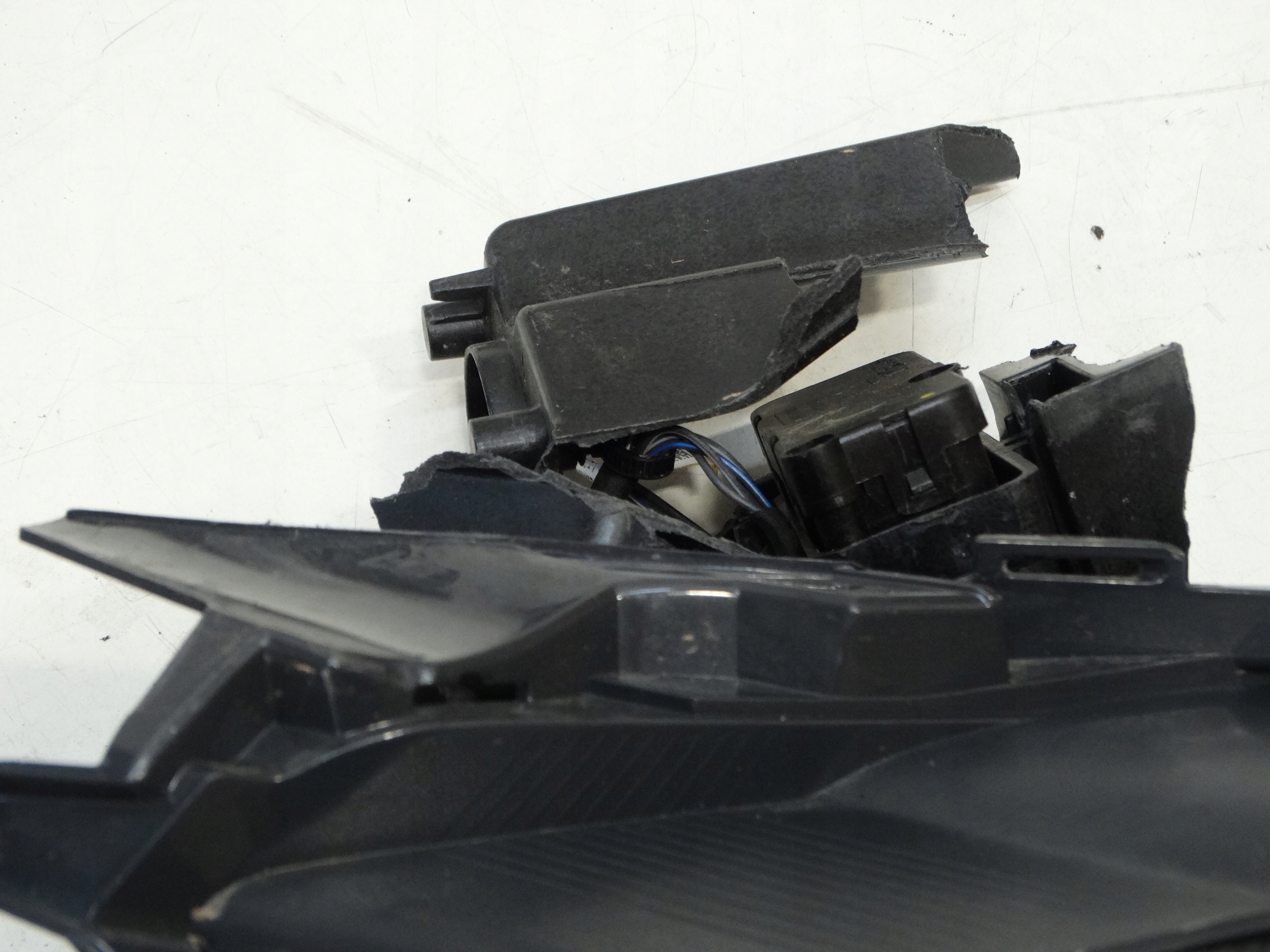 light FULL LED front right KIA XCEED 2019R.- D4921-30000