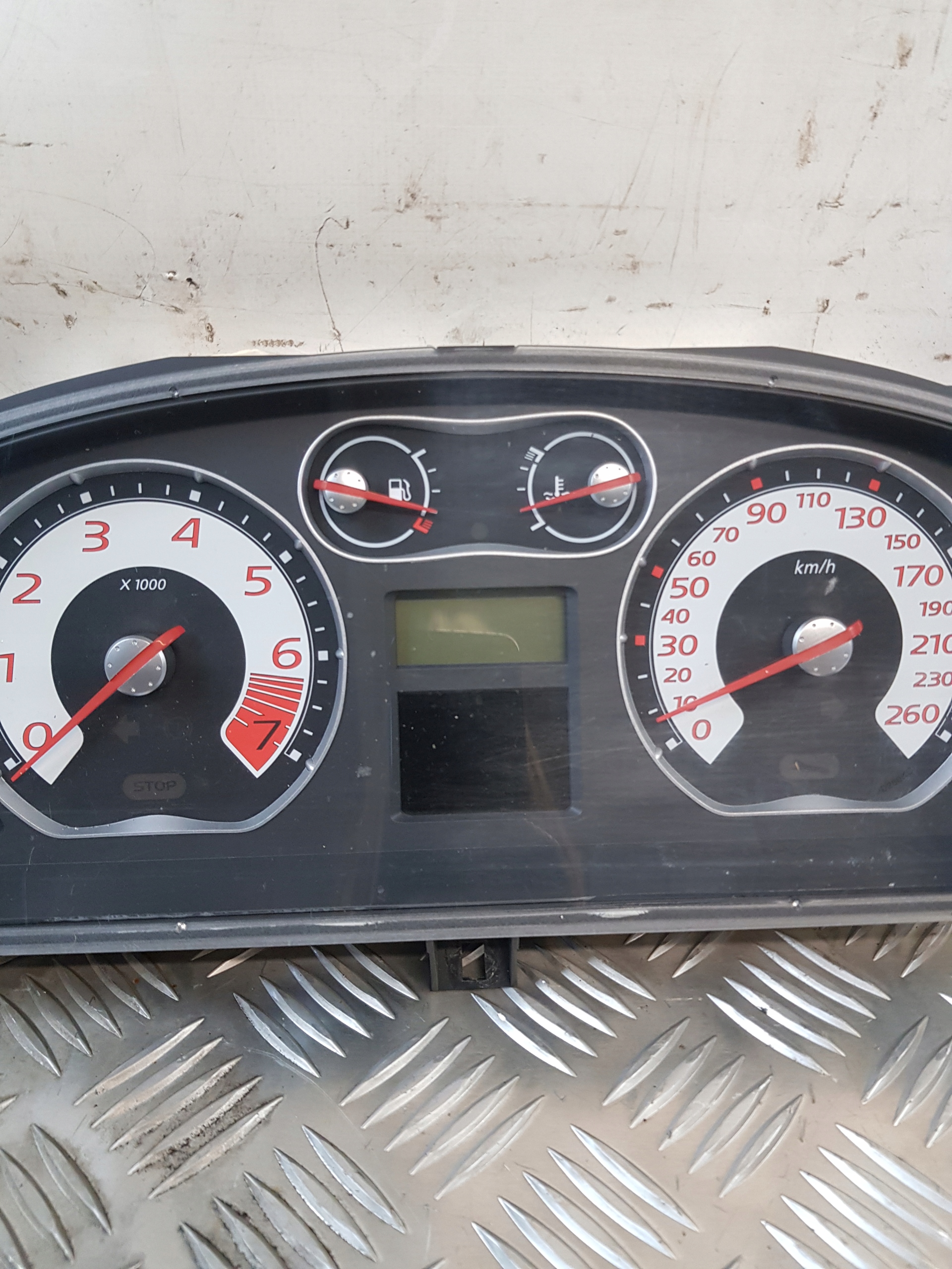 dials OE 8200291332 RENAULT LAGUNA II 1.8B EUROPA