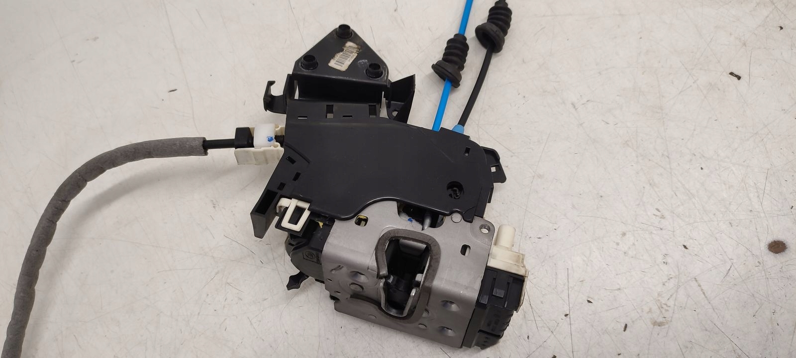 lock door rear part rear right Mercedes W204