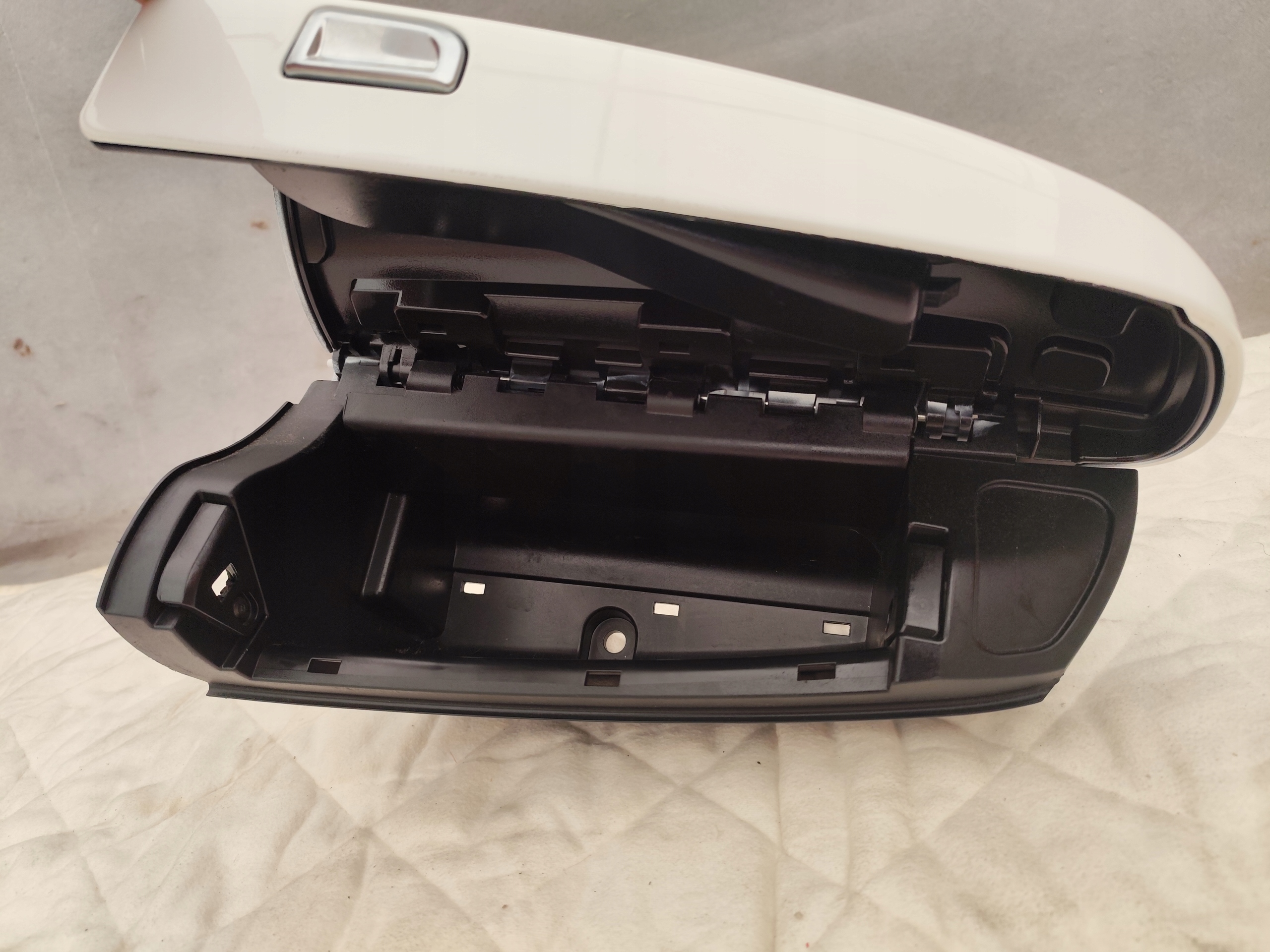 FIAT 500 Handschuhfach des Beifahrers