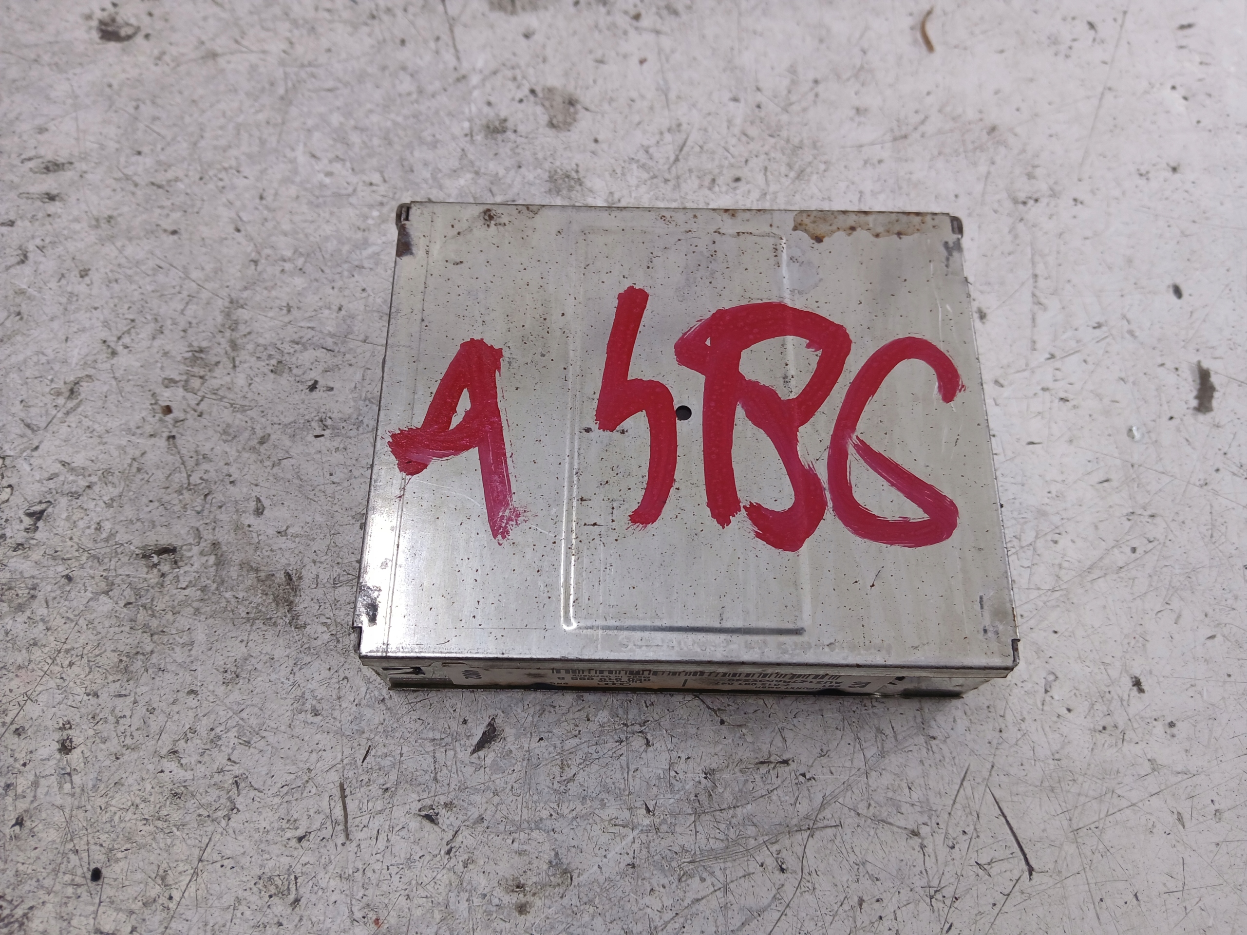 AUDI A4 B6 module control unit navigation devices NAVI 8E0919895B
