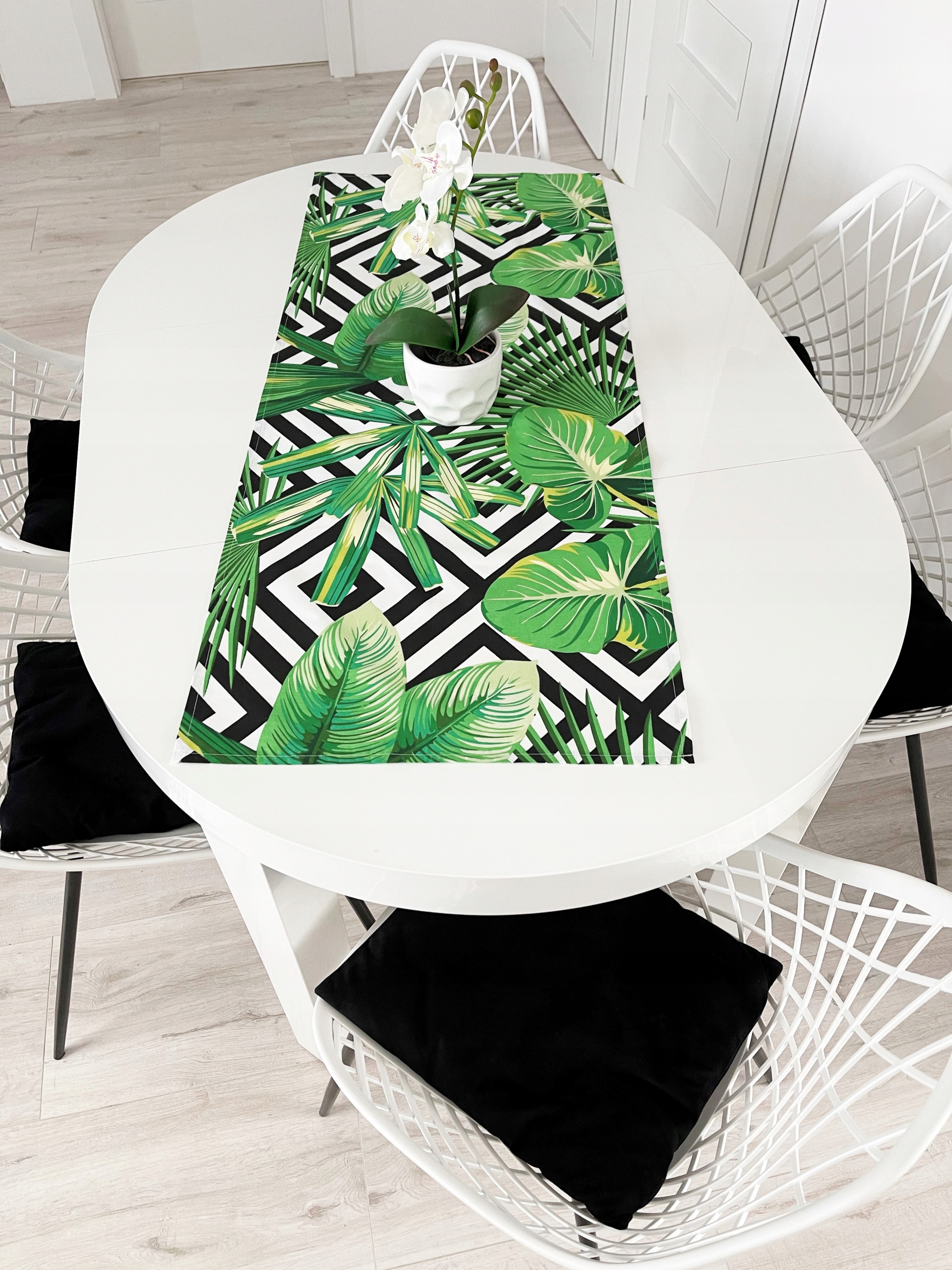 

Bieżnik dekoracyjny na stół 50x200cm 100% Bawełna