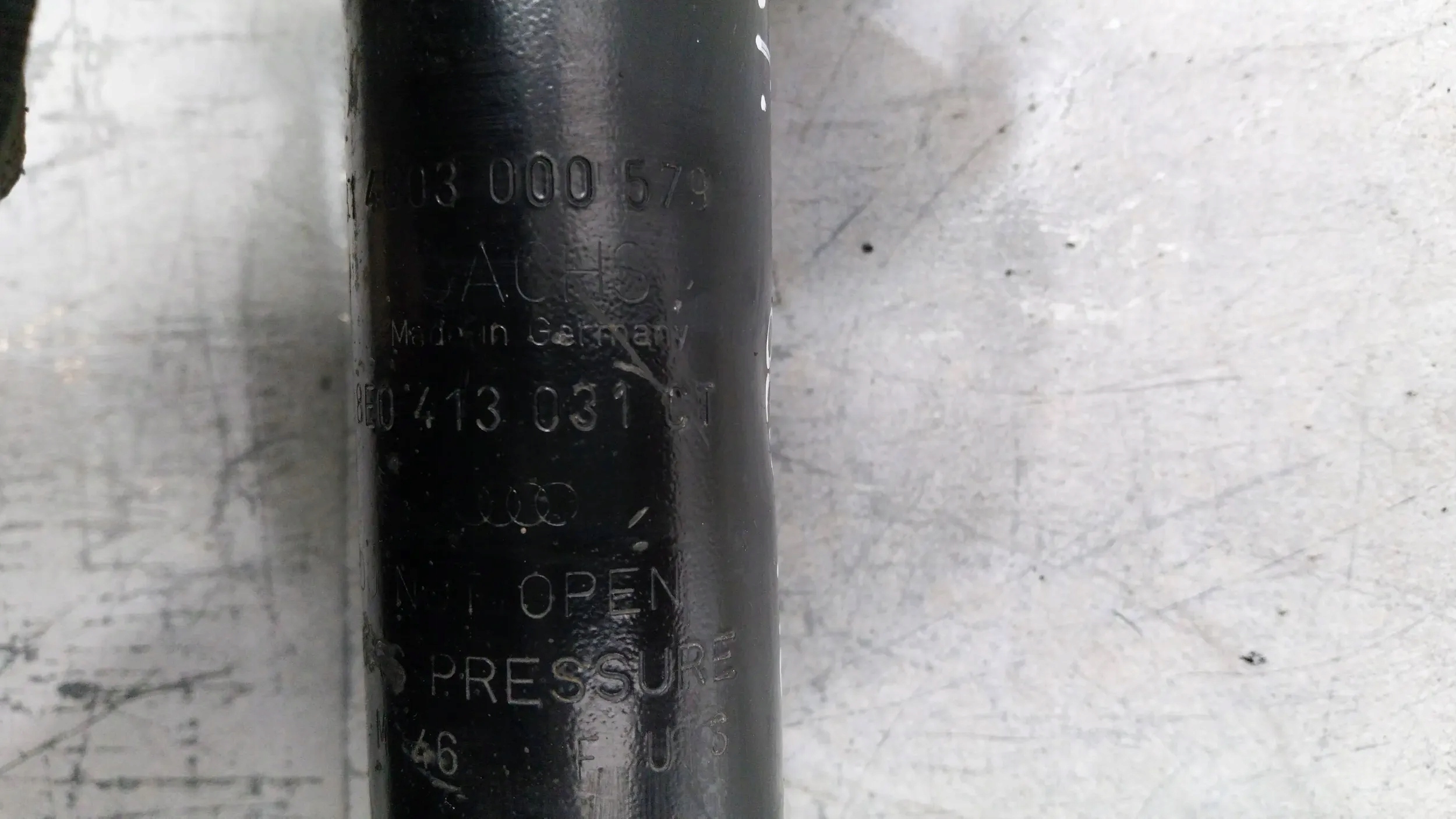 shock absorber McPherson front left 8E0413031CT Audi A4 B7
