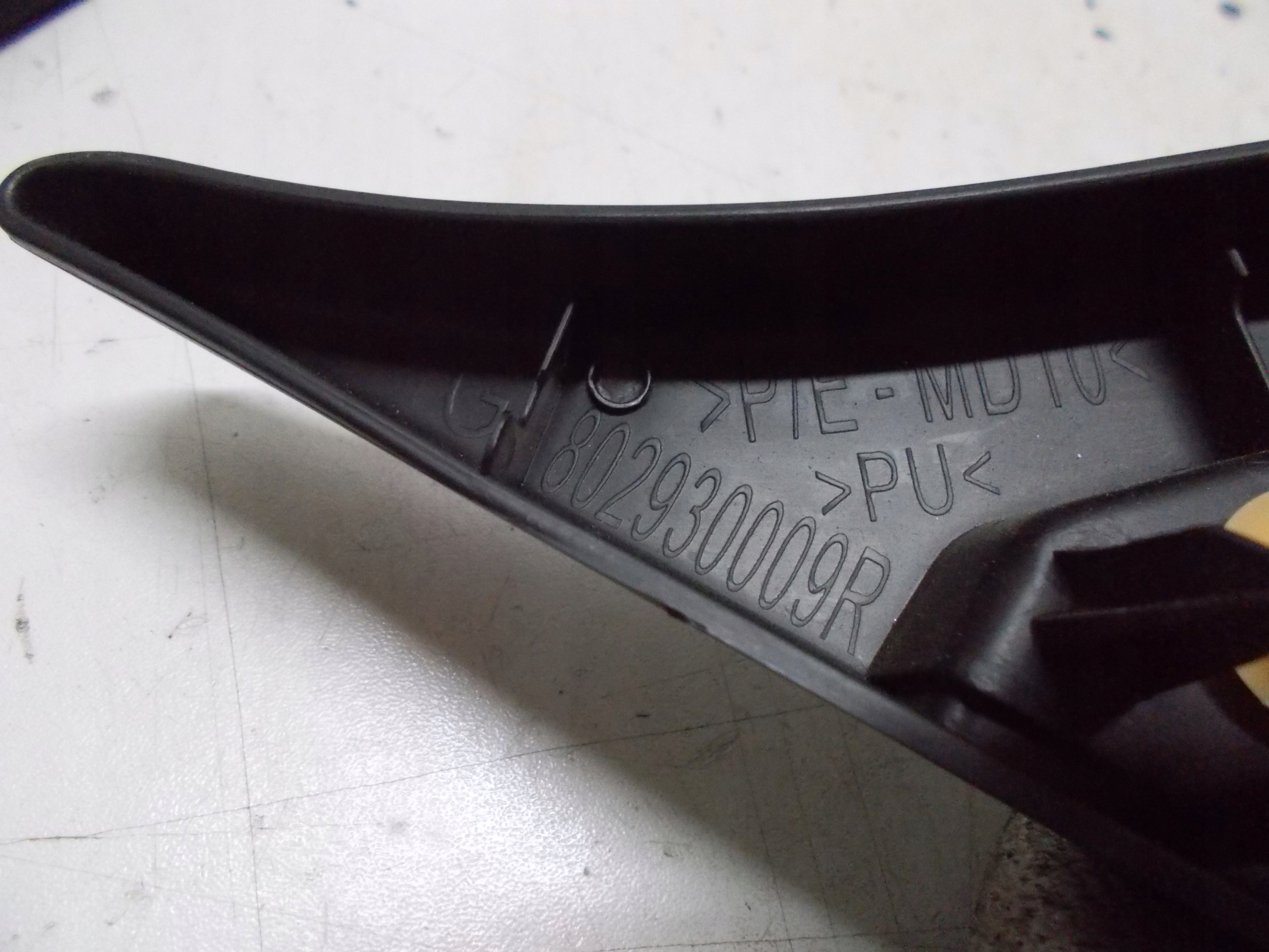 RENAULT MASTER III LIFT cover mirrors left 802930009R