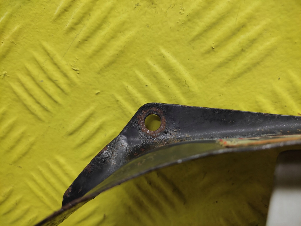 AUDI 80 1.6 D radiator fan