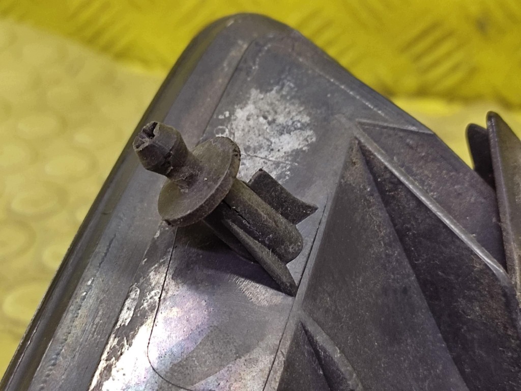 OPEL ASTRA H light right rear part 24451837
