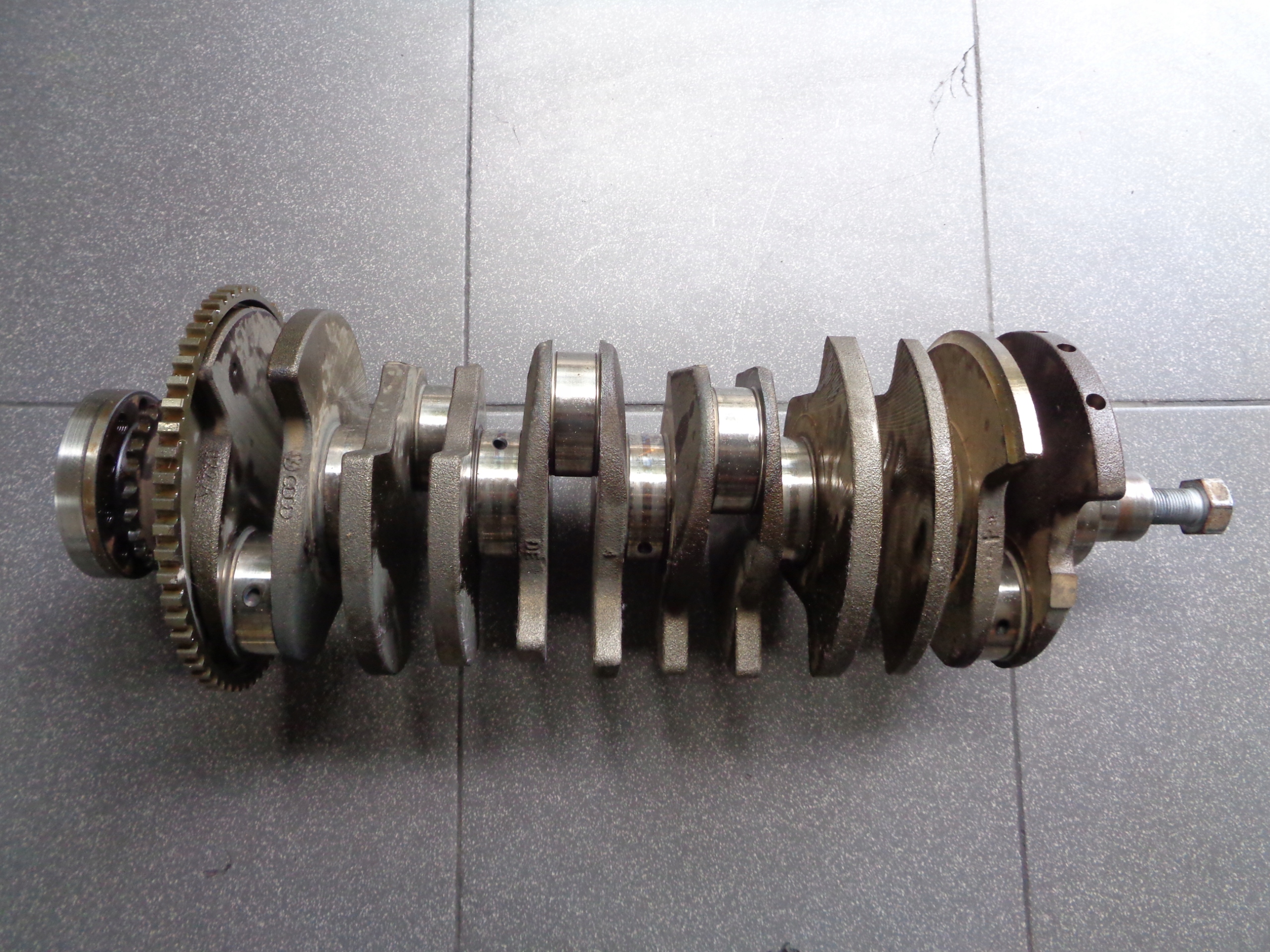 WAL KORBOWY AUDI TT 8J 3.2