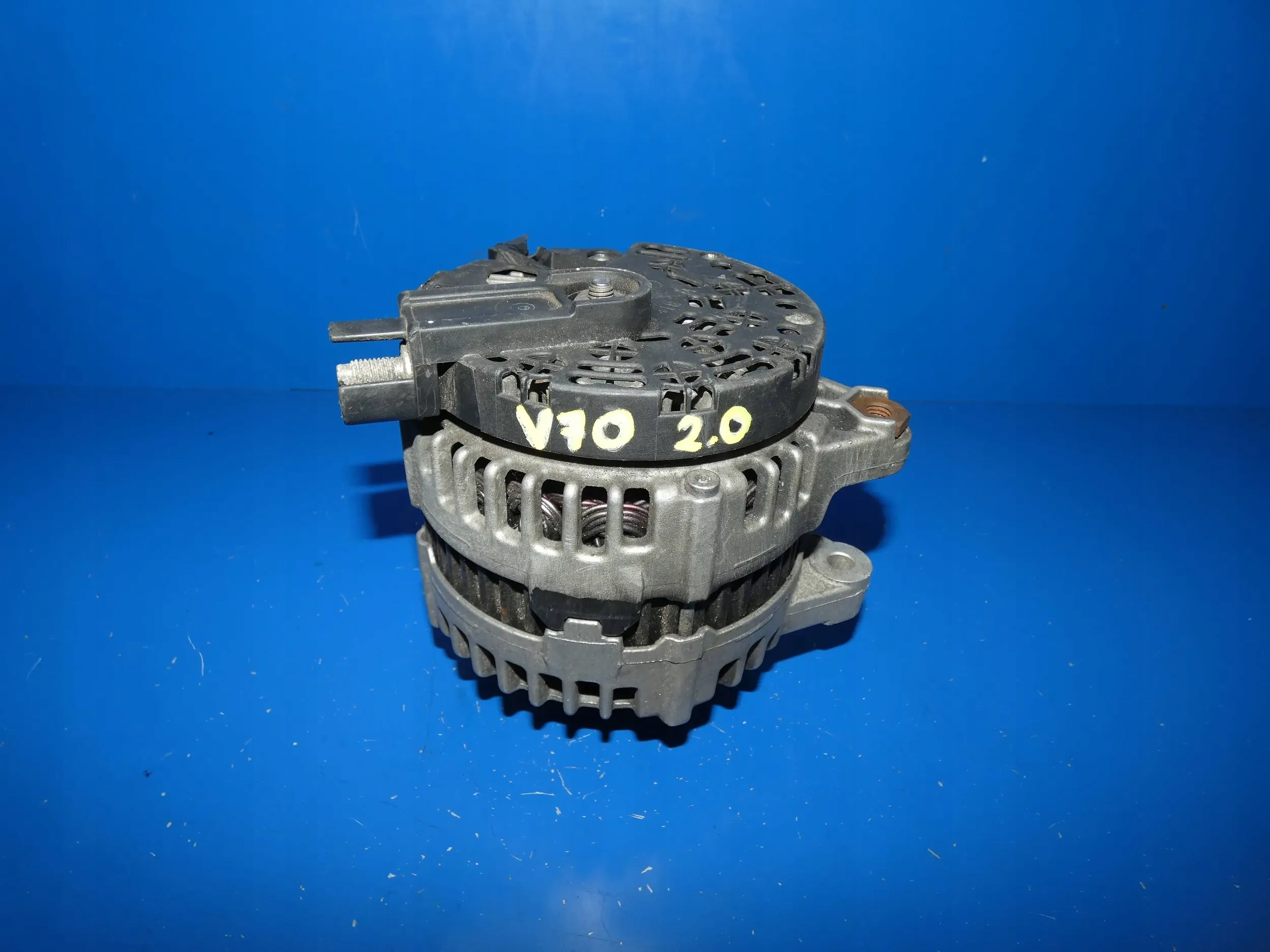 VOLVO V70 III S80 II 2.0 D ALTERNATOR