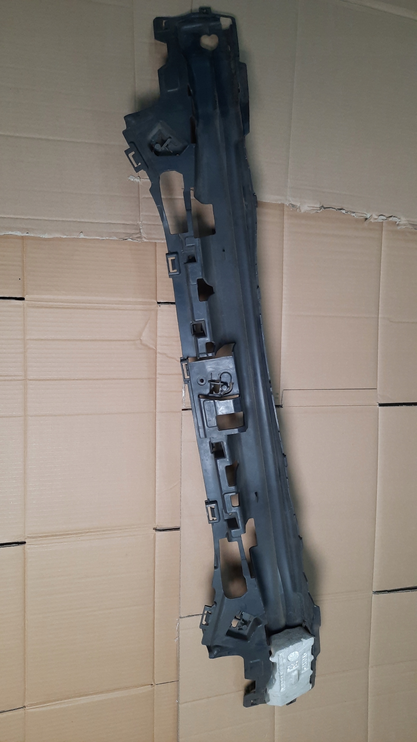 АБСОРБЕР ПЕРЕД VOLVO V40 II 31283746