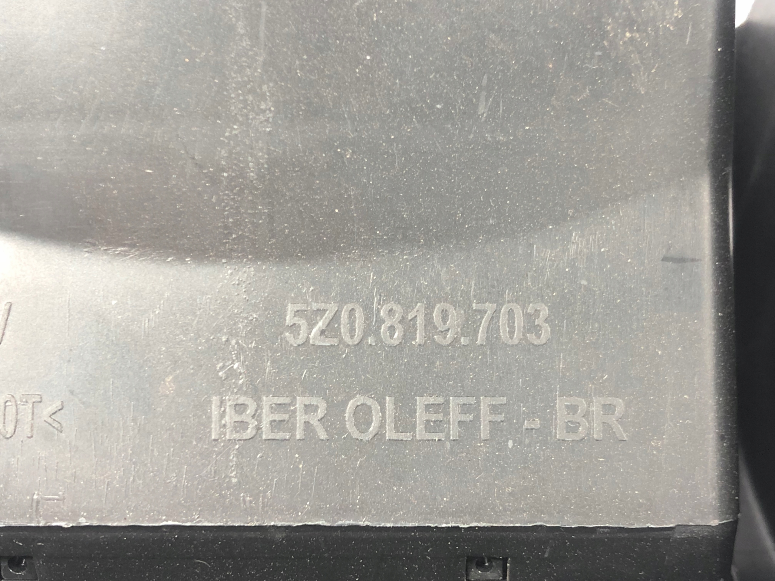 VW FOX 05-09 grid air conditioning devices air left driver´s OE 5Z0819703