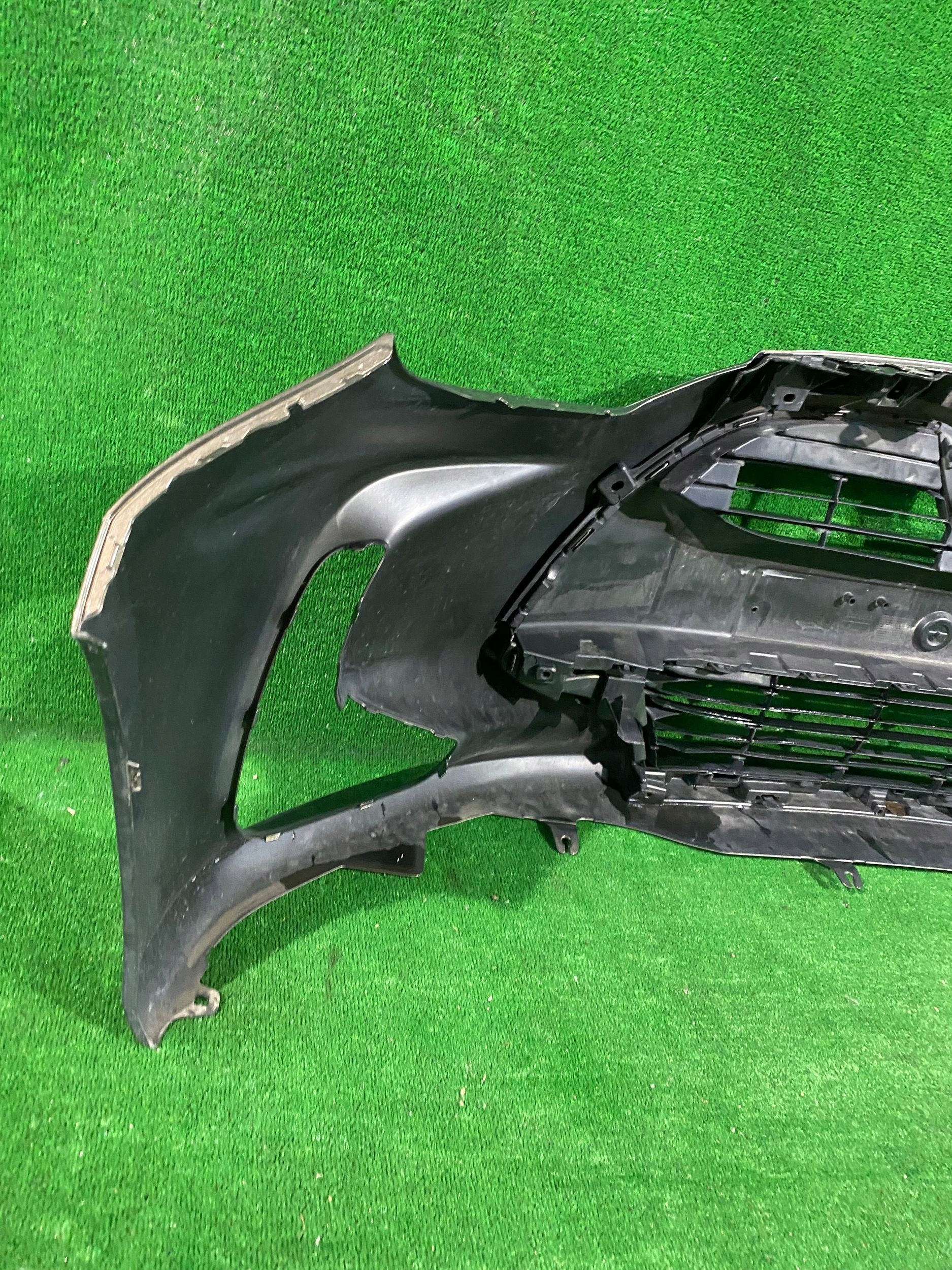 Frontstoßstange vorne TOYOTA YARIS IV NR.4772