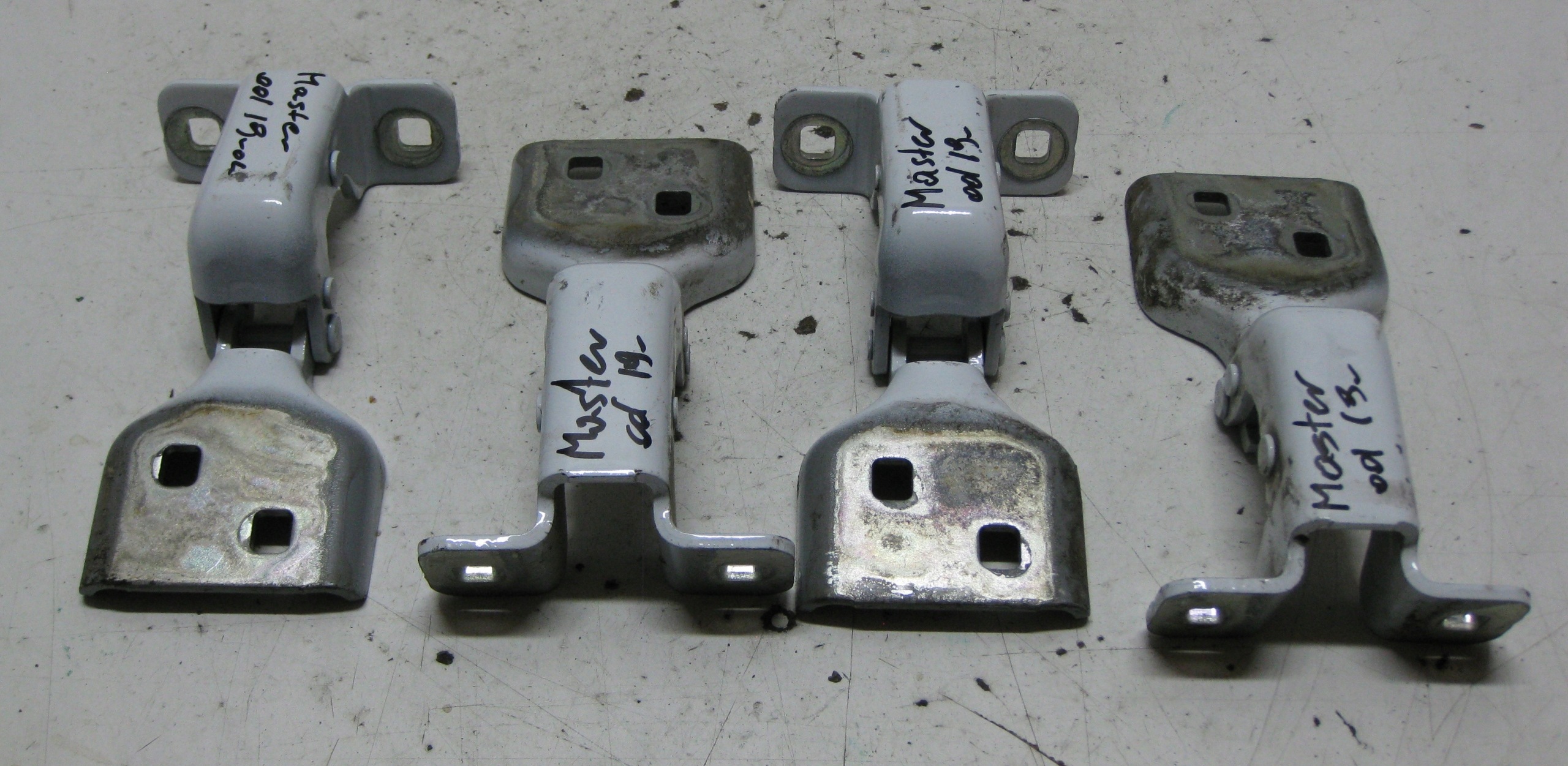 RENAULT MASTER III LIFT hinge door front left right 804000006R