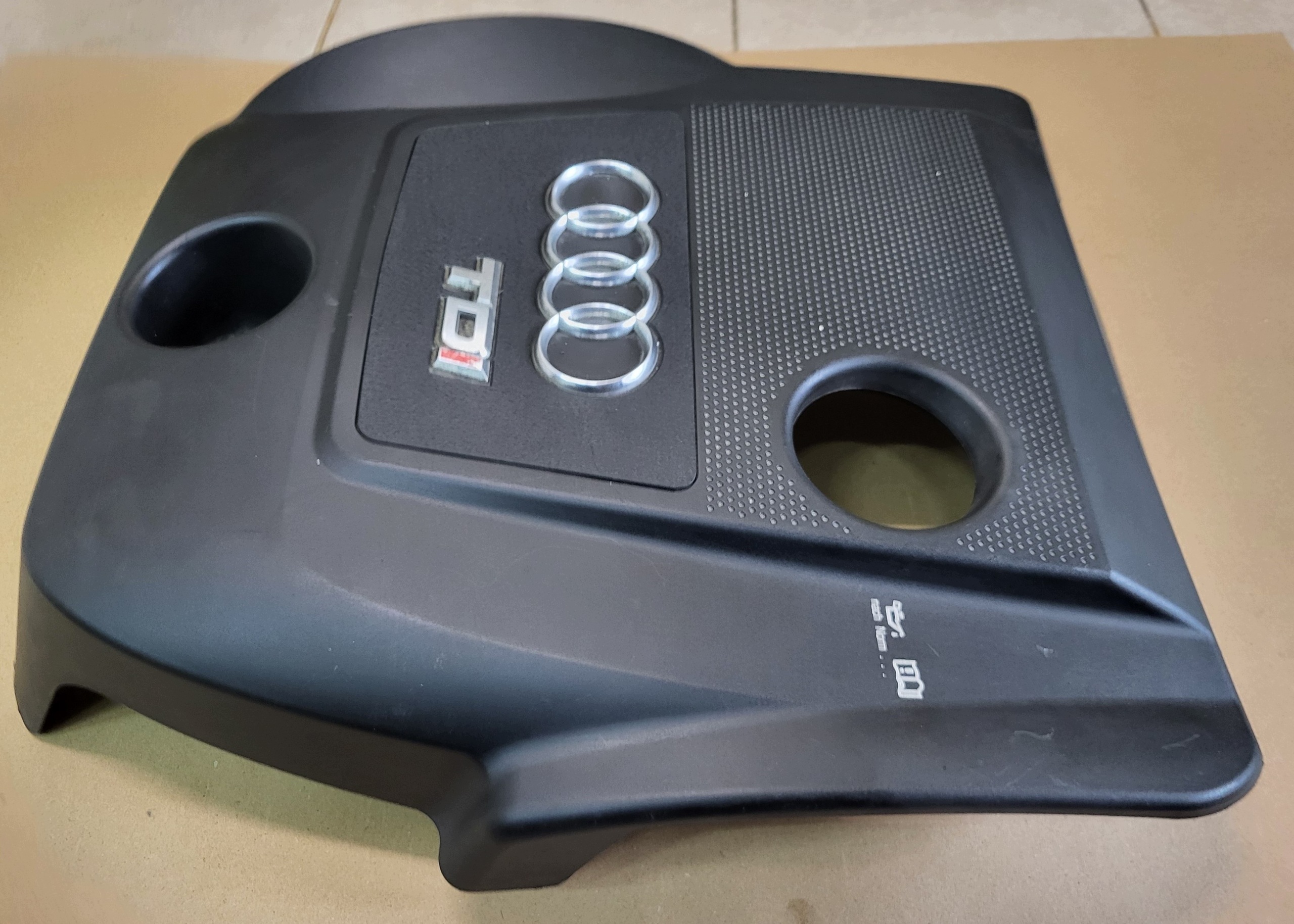 cover engine housing cover upper cover VW AUDI SEAT SKODA 1.9 TDI 038103925AJ