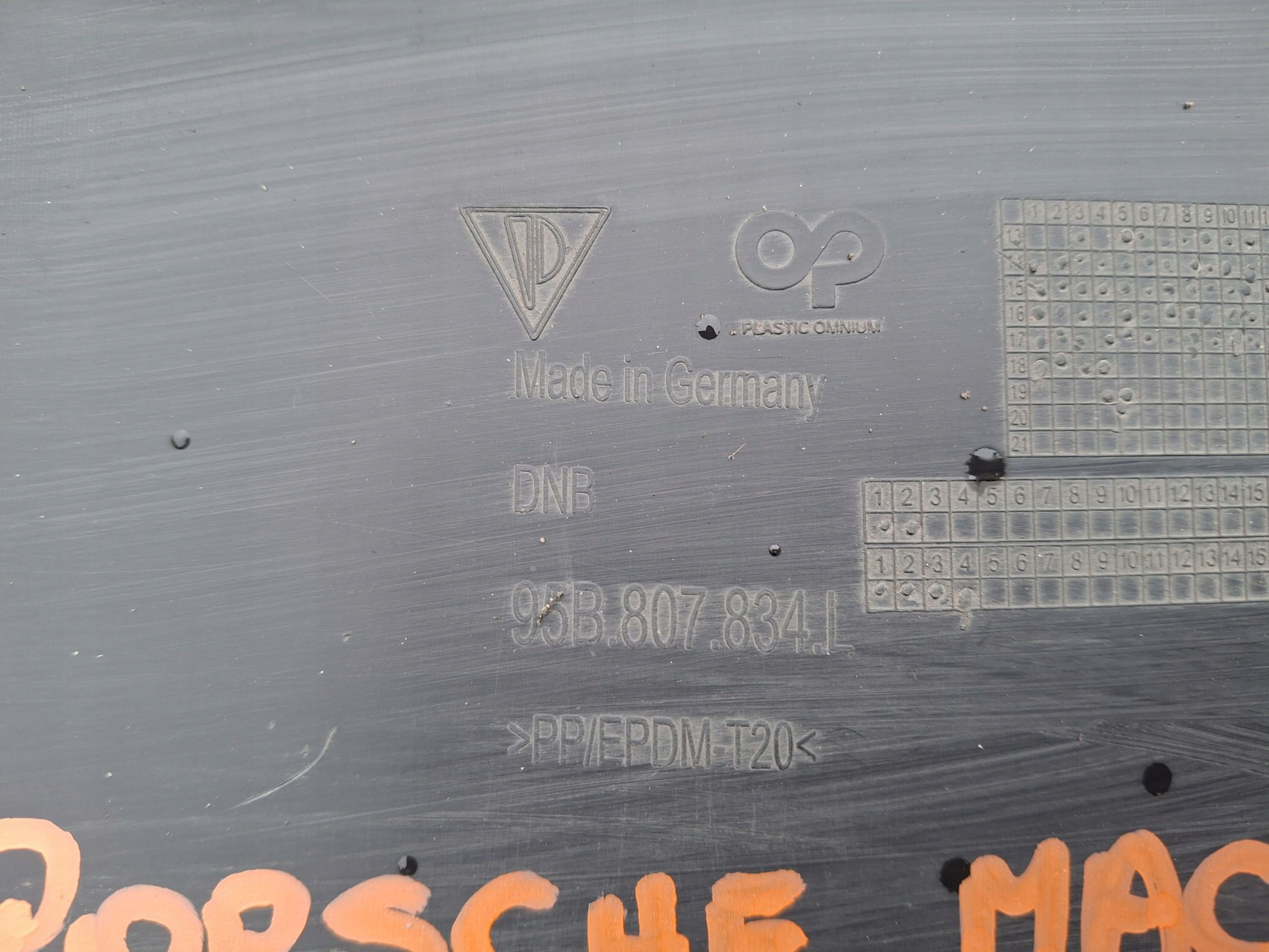 SPOILER Paraurti posteriore diffusore PORSCHE MACAN e 2014R->