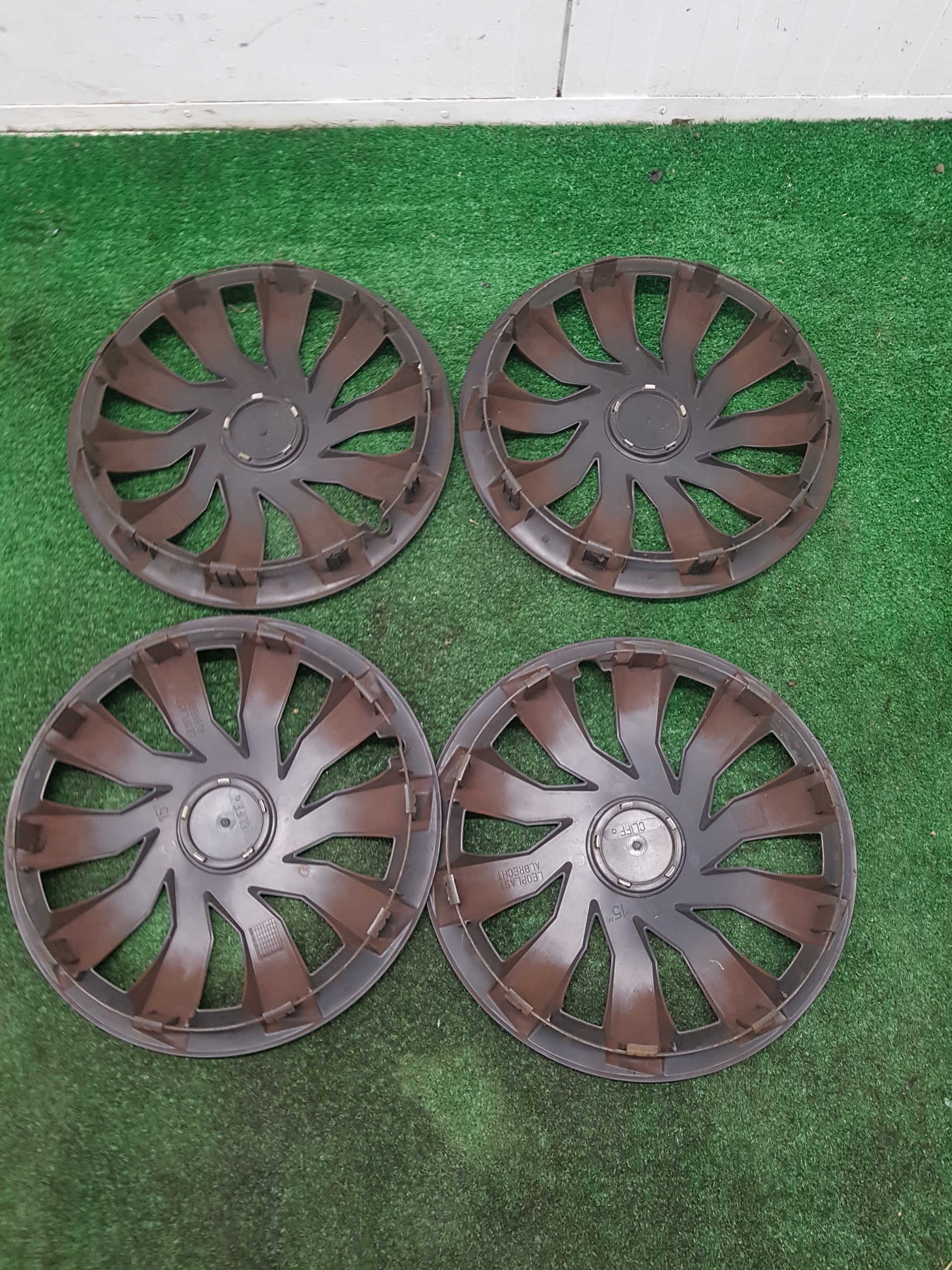 decorative disc cover UNIWERSALNE KOMPLET 15 CALI