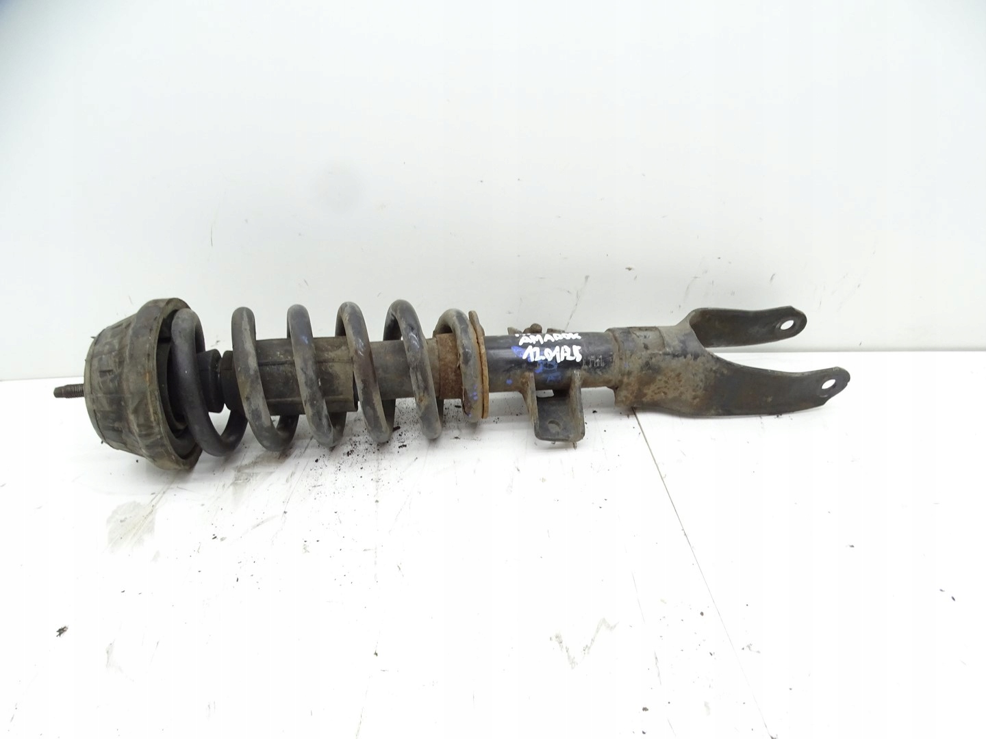 shock absorber spring McPherson front front VW AMAROK 2.0 TDI 2H0412021BJ