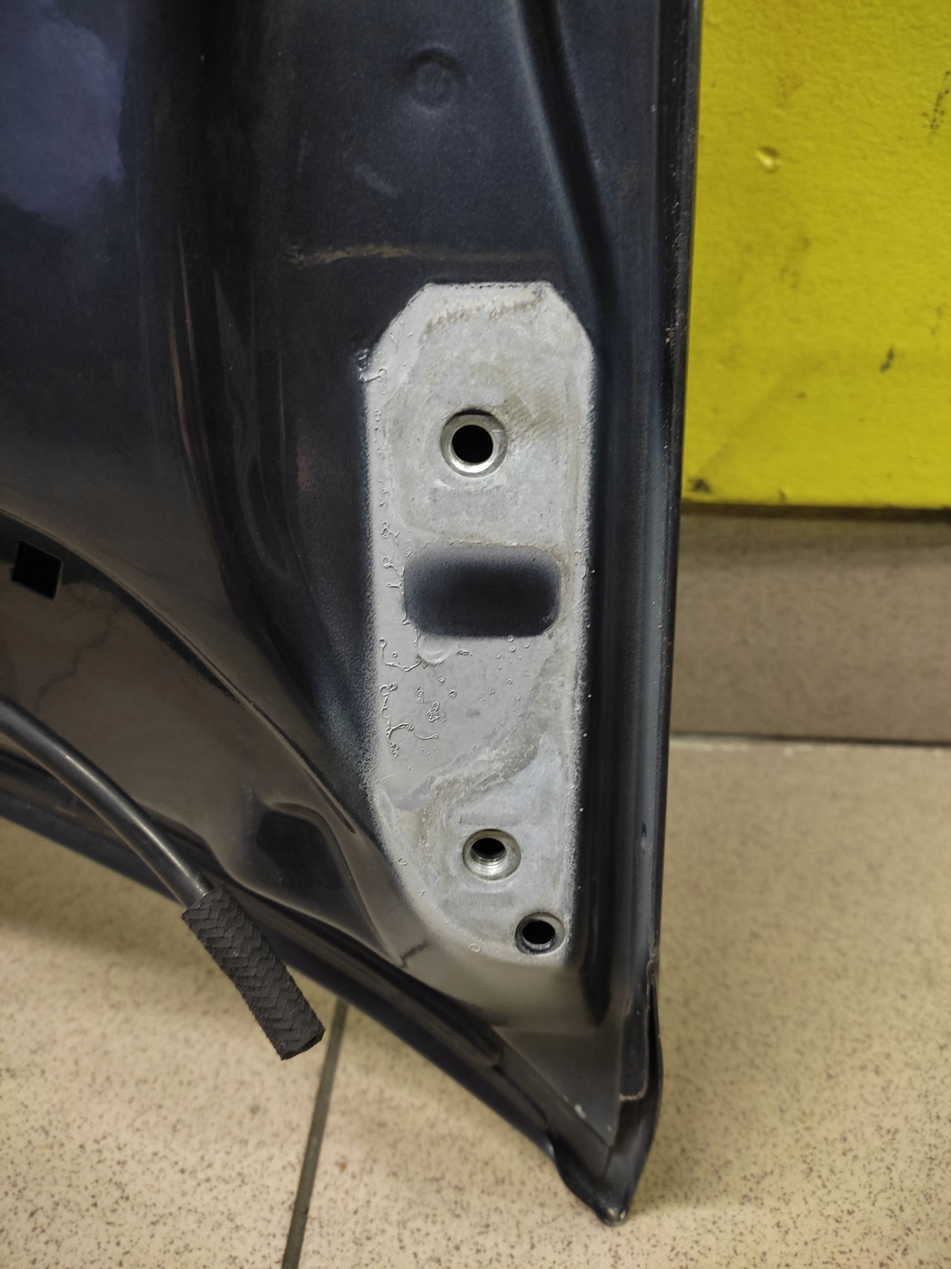 VW POLO III LIFT Cofano