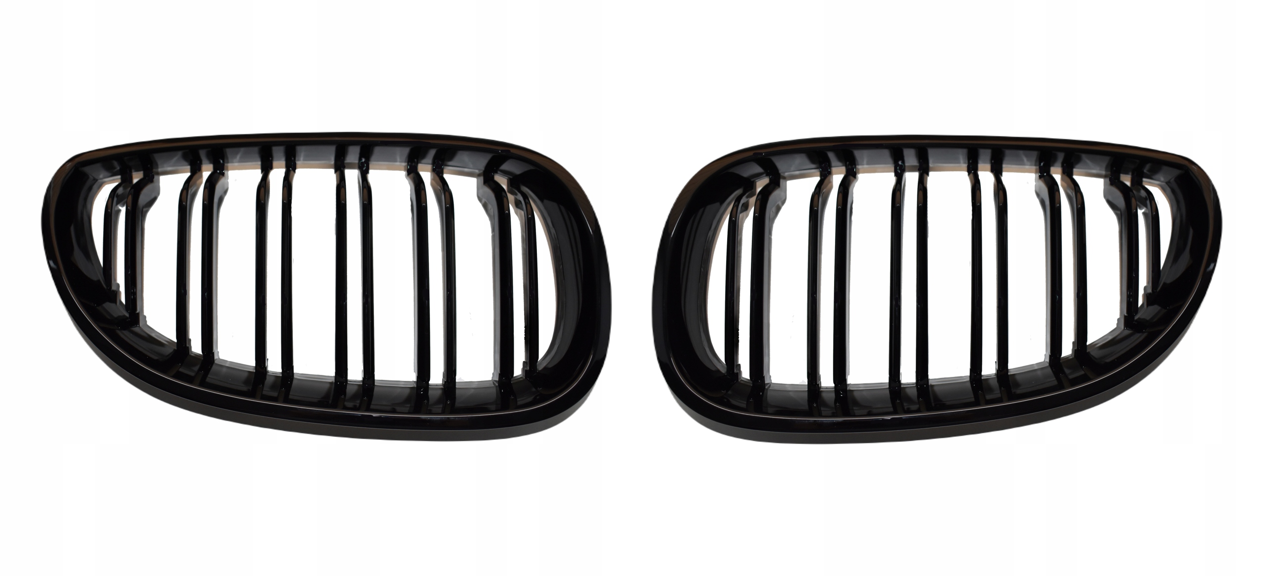 Bmw 5 E60 E61 Atrapy Nerki Grill černý lesk
