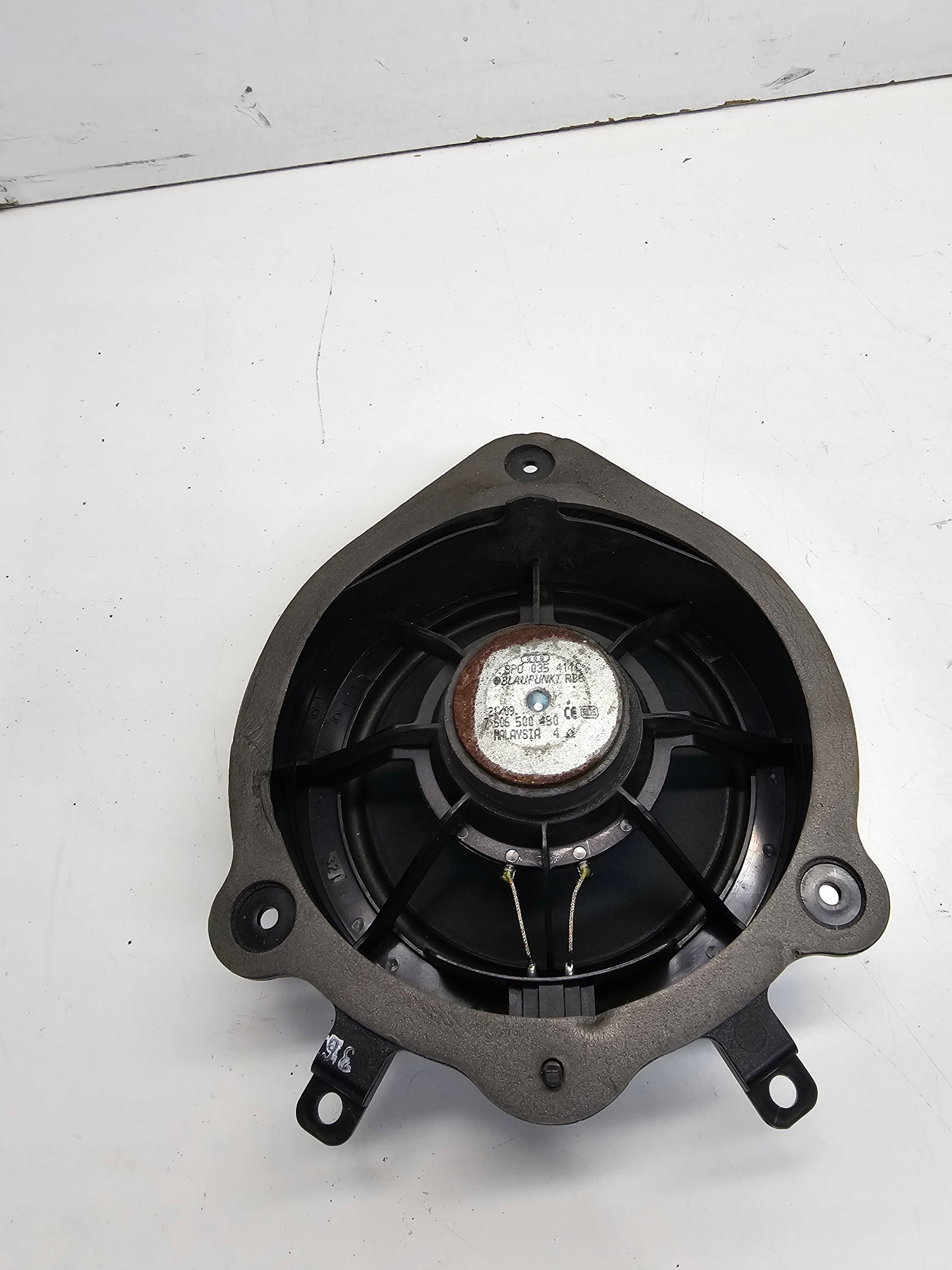Lautsprecher Tür vorne oder heck AUDI A3 8P LIFT 8P0035411C