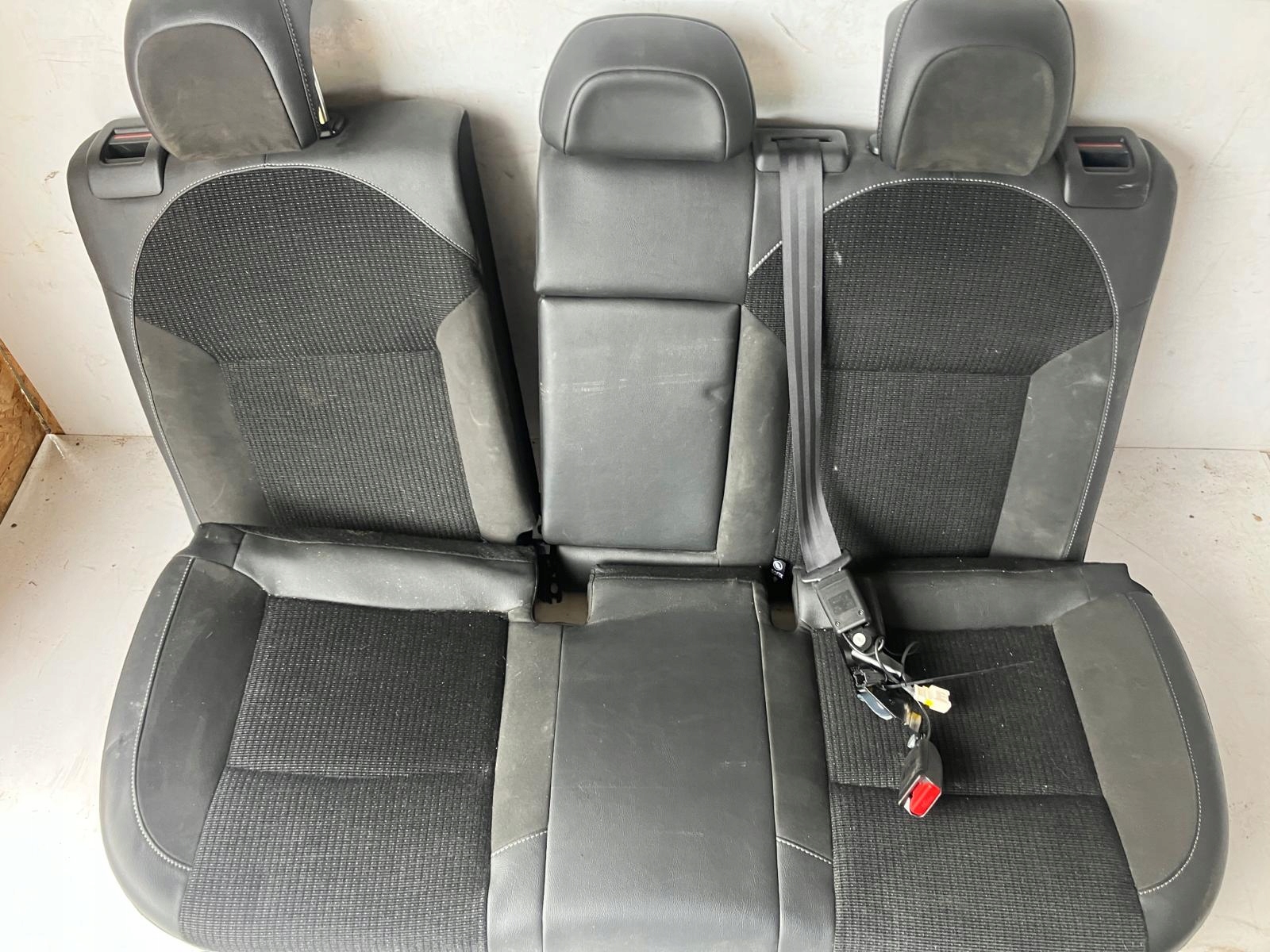 Sitz CITROEN C4 II B7 Halbleder