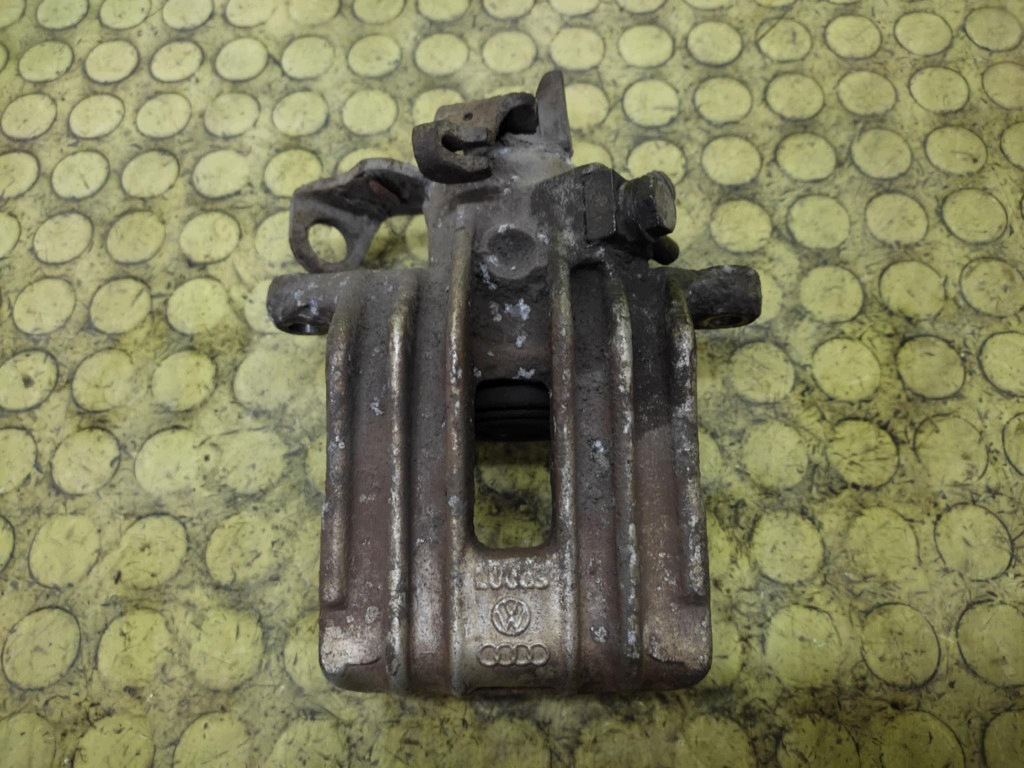 AUDI A3 8L caliper brake right rear part