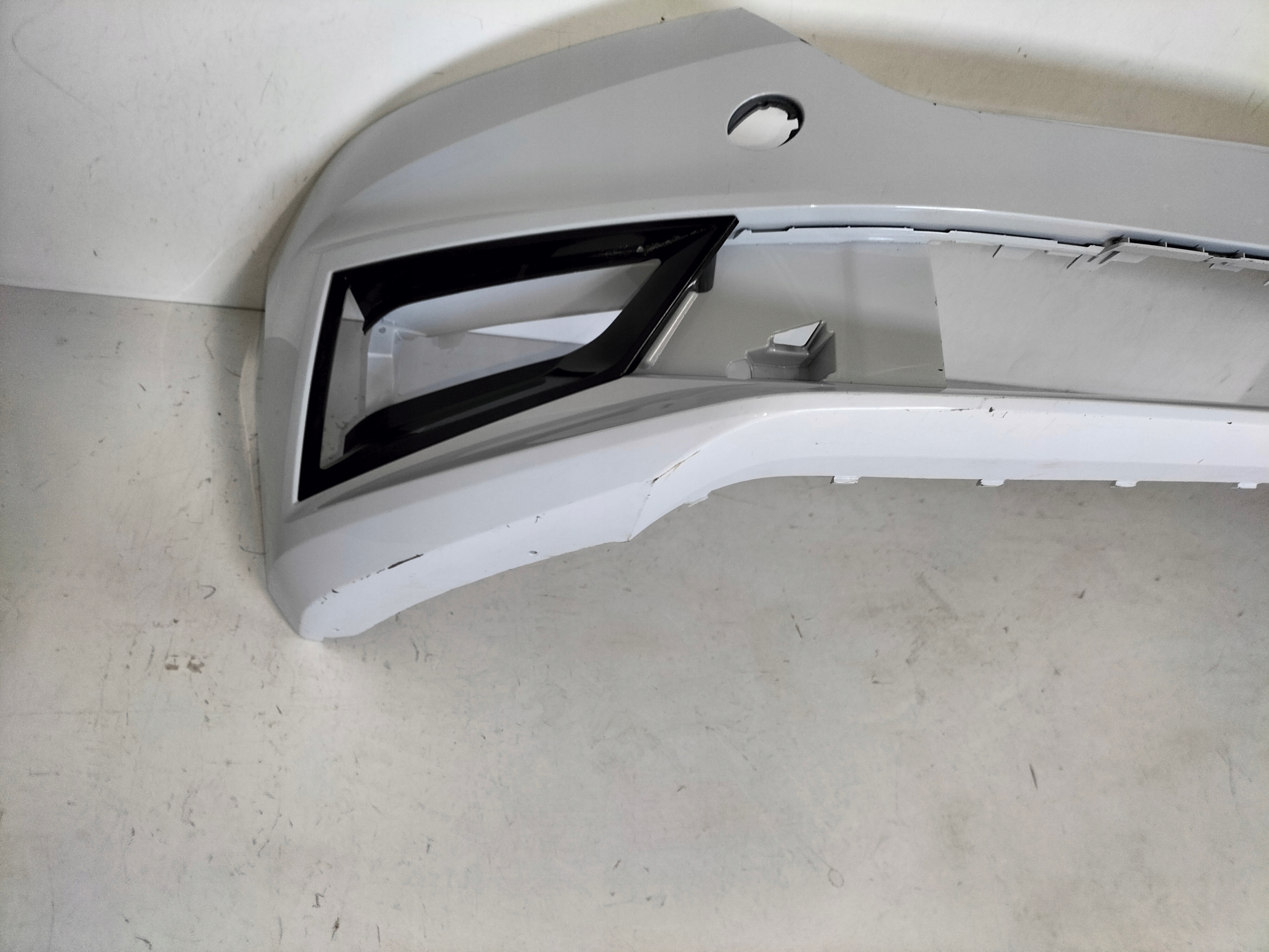 Frontstoßstange vorne SKODA FABIA 4 IV 21