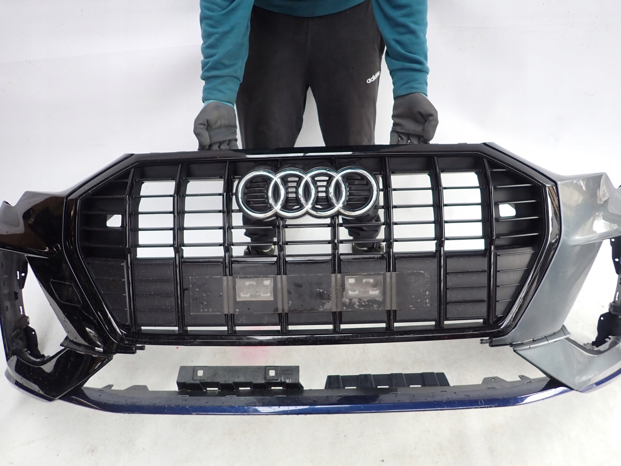 AUDI Q3 S-LINE 83A 18- bumper front front 83A807438D without DZIUR