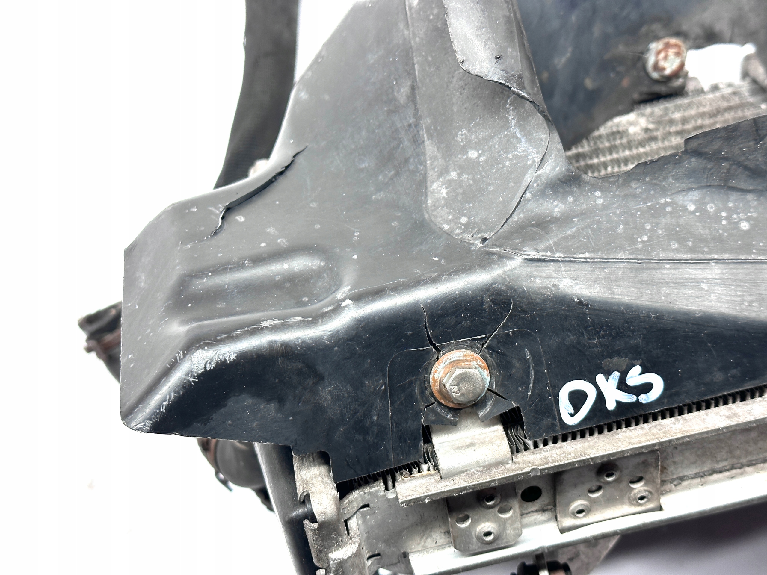 AUDI A4 S4 B6 B7 4.2 V8 BBK CABRIO supplementary water cooler 8E0121212E