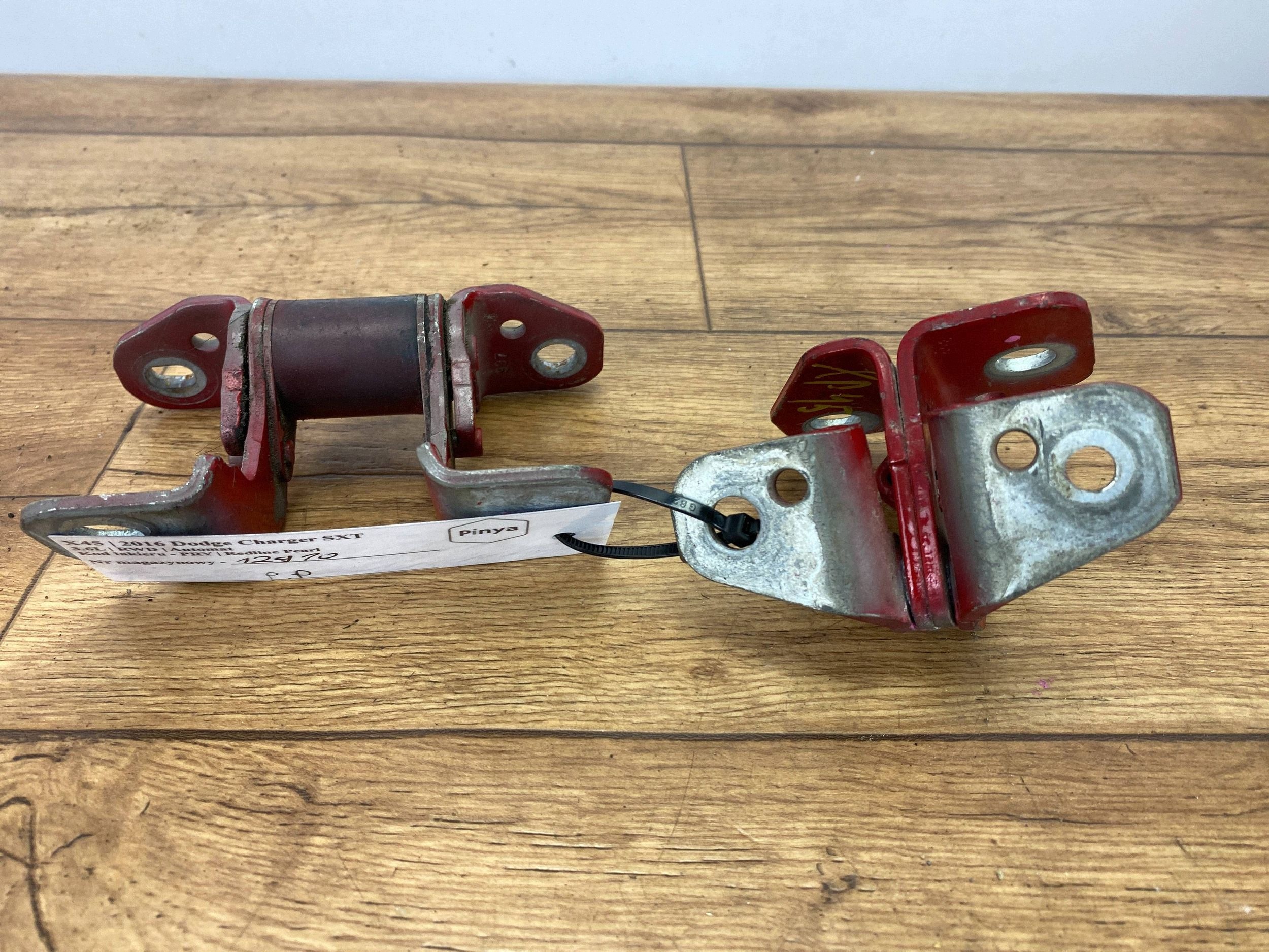 hinges door right Dodge Charger 2015+