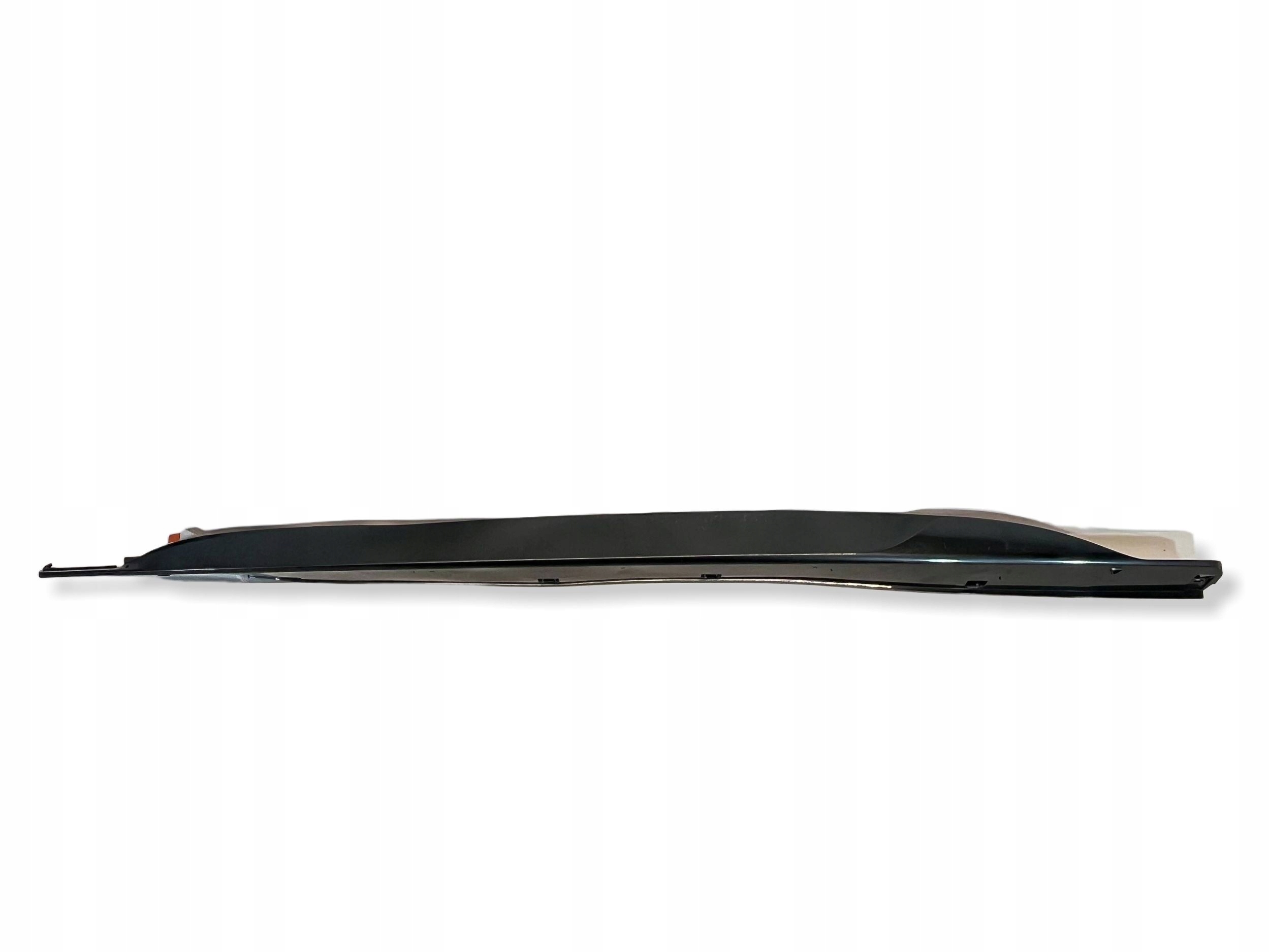 moulding cover of the threshold threshold threshold left left CUPRA BORN 10E853855A original