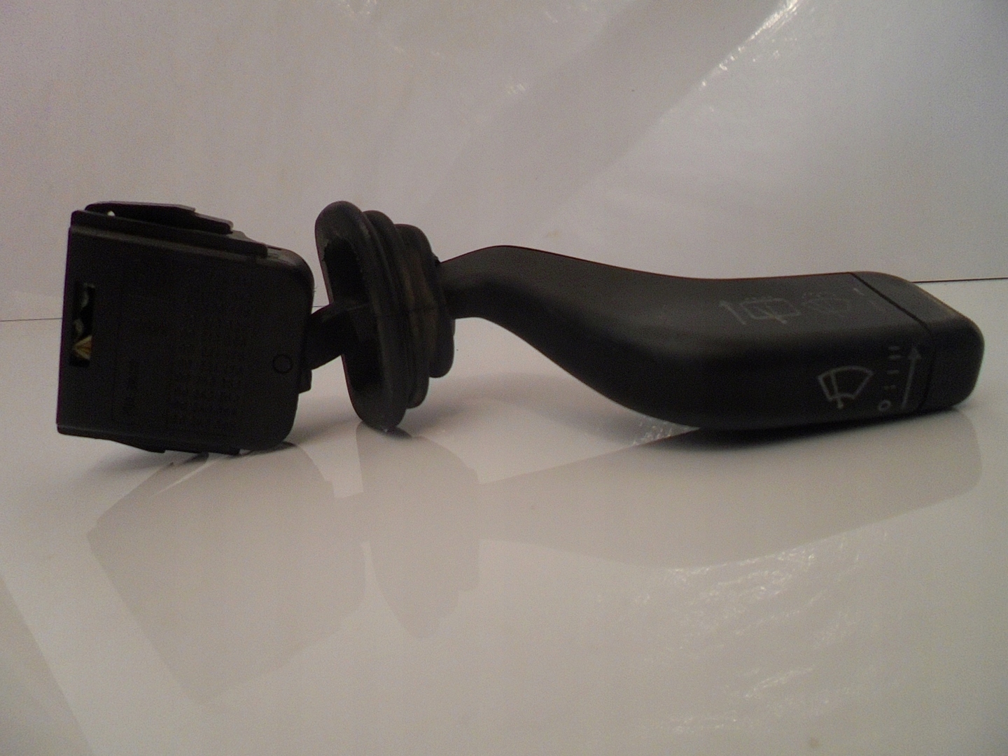 Commodo essuie glace OPEL 90124931