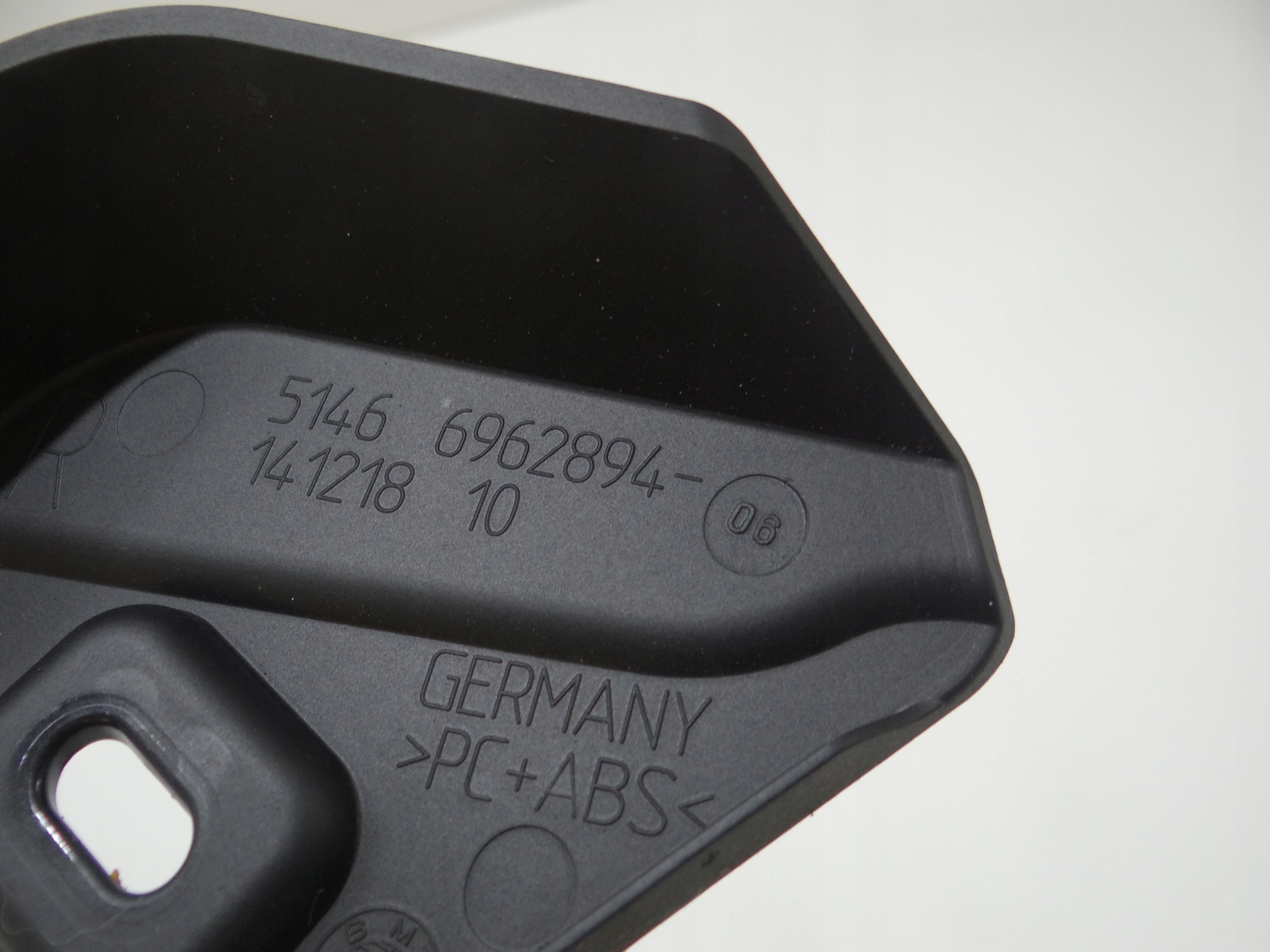 Blende Abdeckung ZAGLOWKA rechts heck BMW E88 6962894