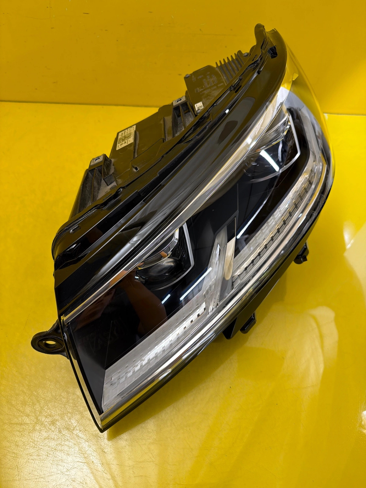 light left front VW T6 Lift Full Led 7L1941035A