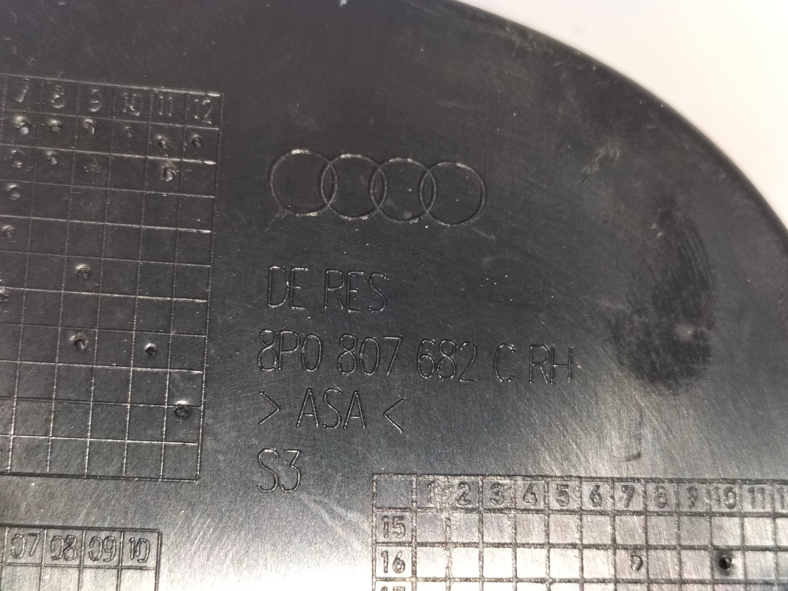 grille grid of a bumper front right AUDI A3 S3 8P 07-08