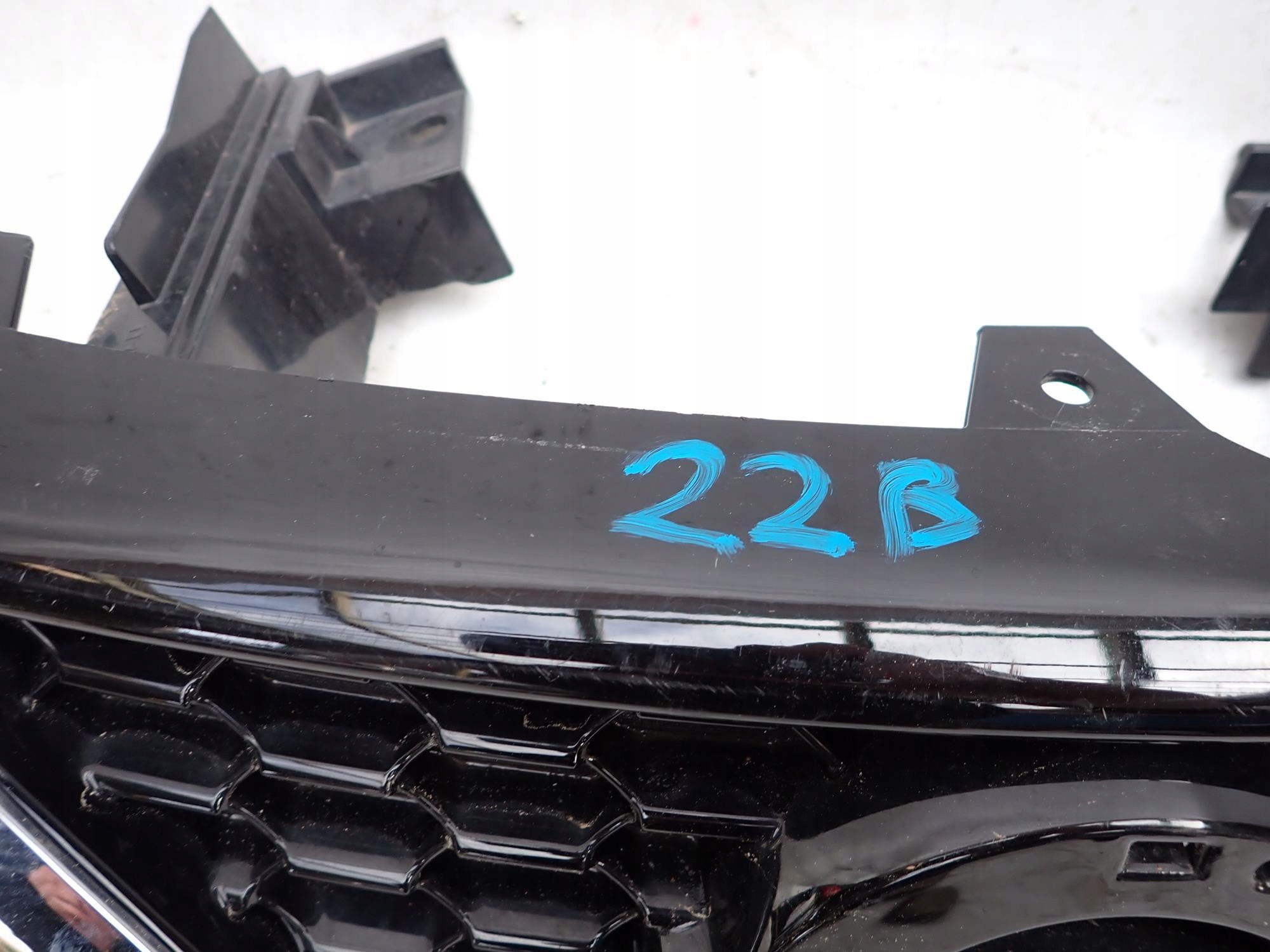 NISSAN PULSAR C13 14-18 Grill Grill