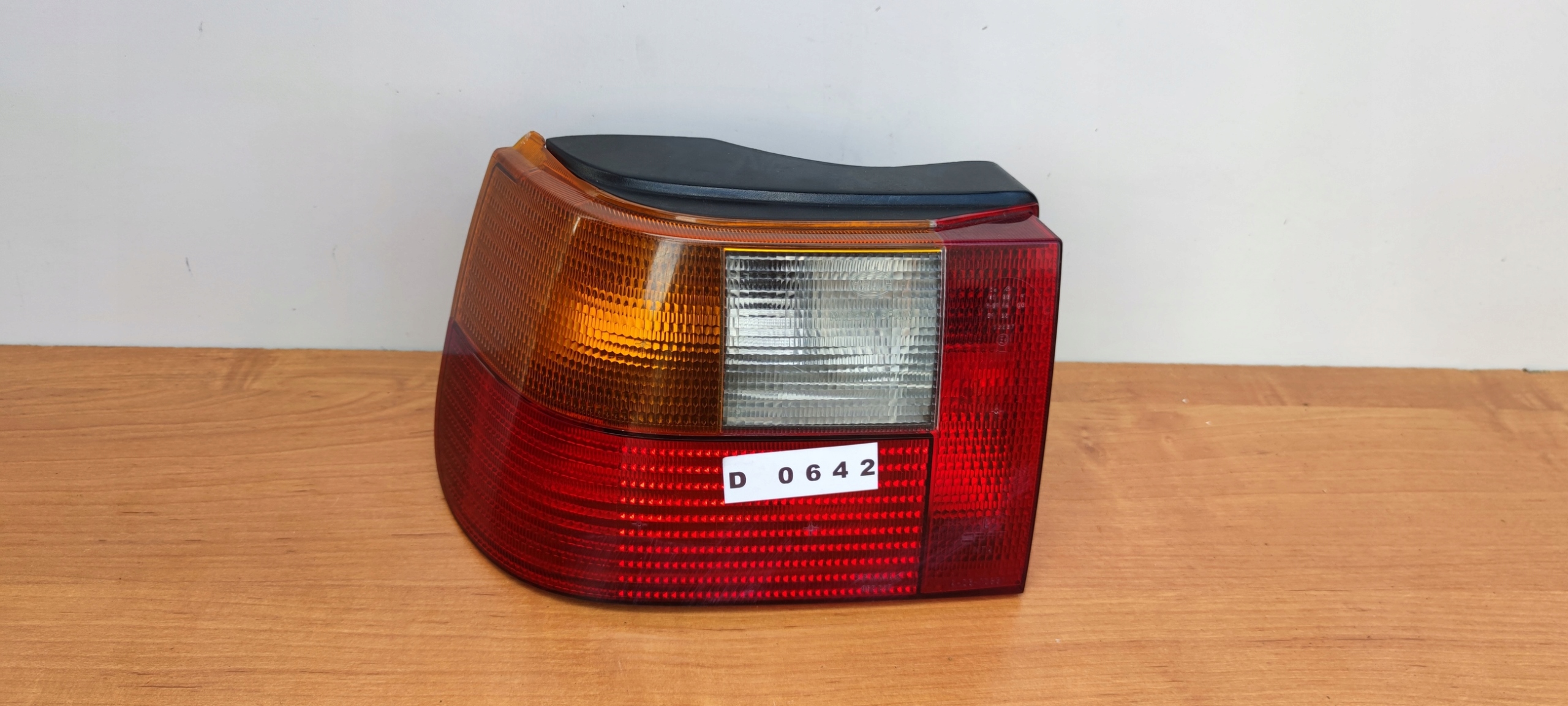 SEAT IBIZA 6K 93-99 ROK left light rear part complete