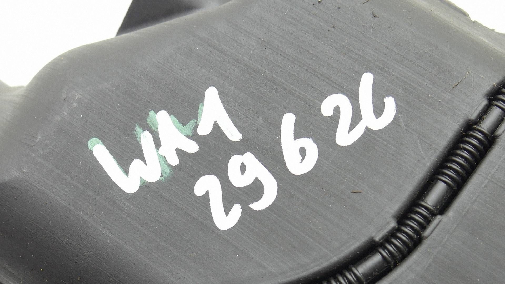 washer fluid tank OPEL INSIGNIA B 13480307