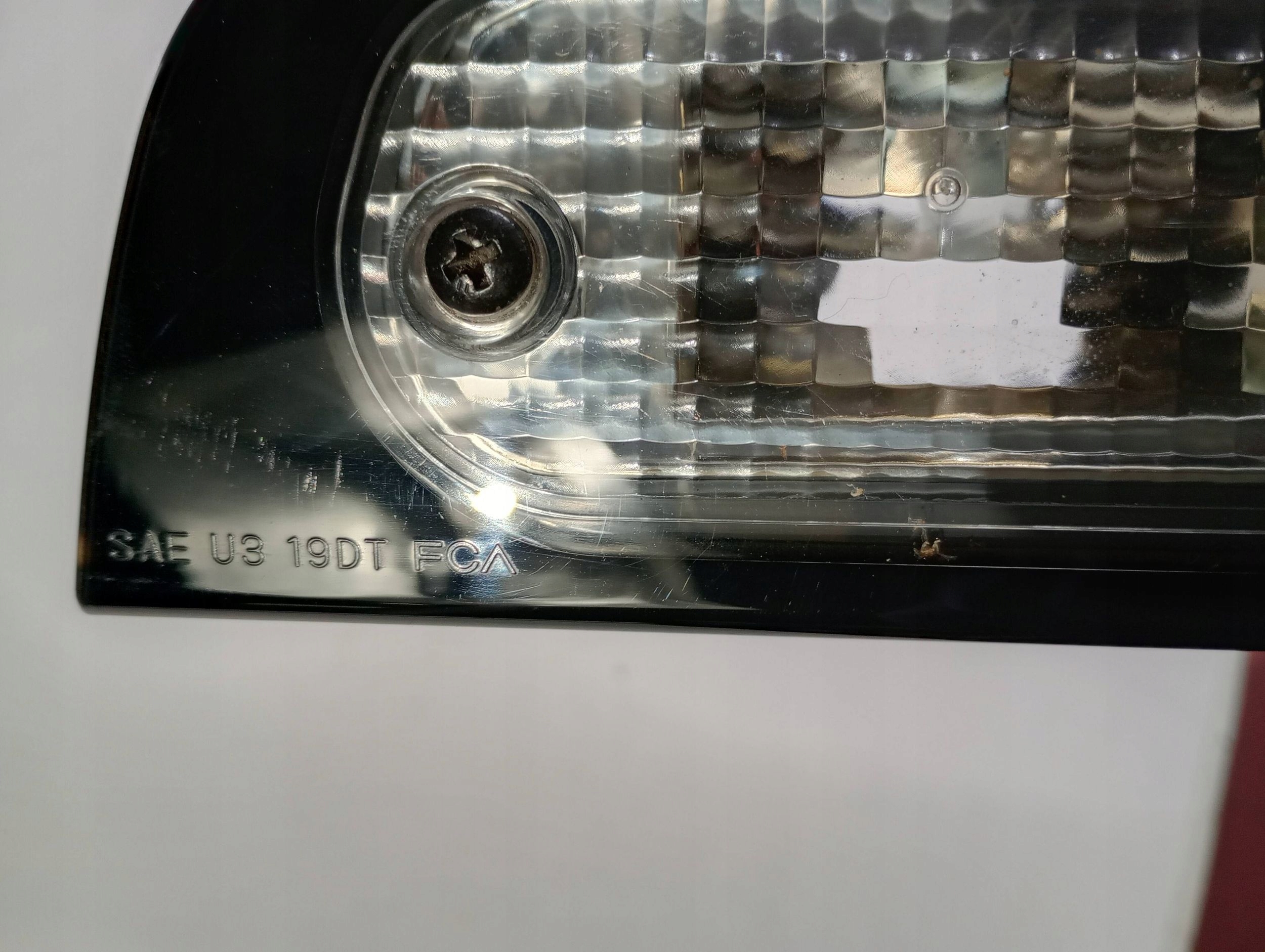 Trzecie svjetlo stop far Dodge Ram 1500 2019