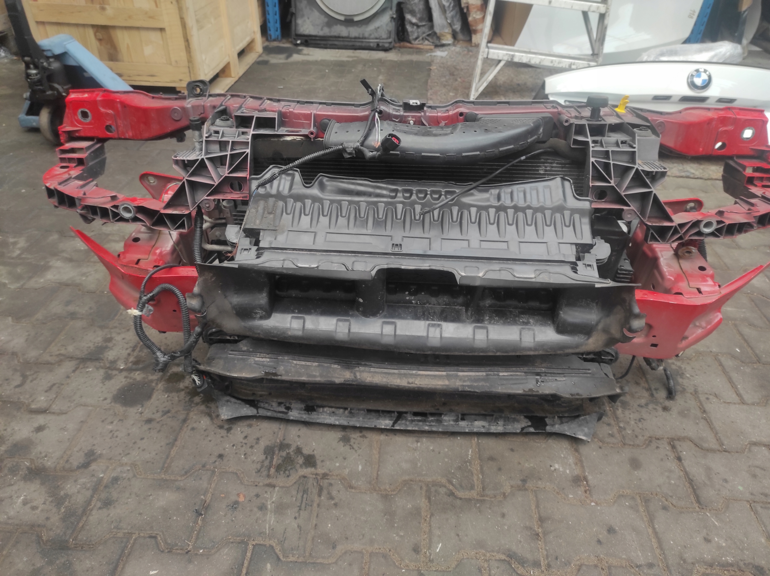 PAS PRZEDNI FORD FOCUS MK4 1.5 D ECOBOOST ST-LINE Typ samochodu Samochody osobowe