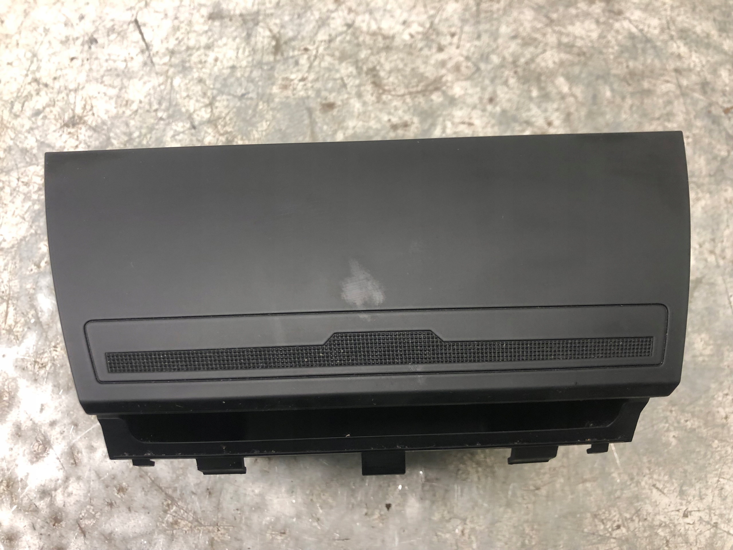 ashtray passenger compartment SEAT LEON III HB 5F1863077B