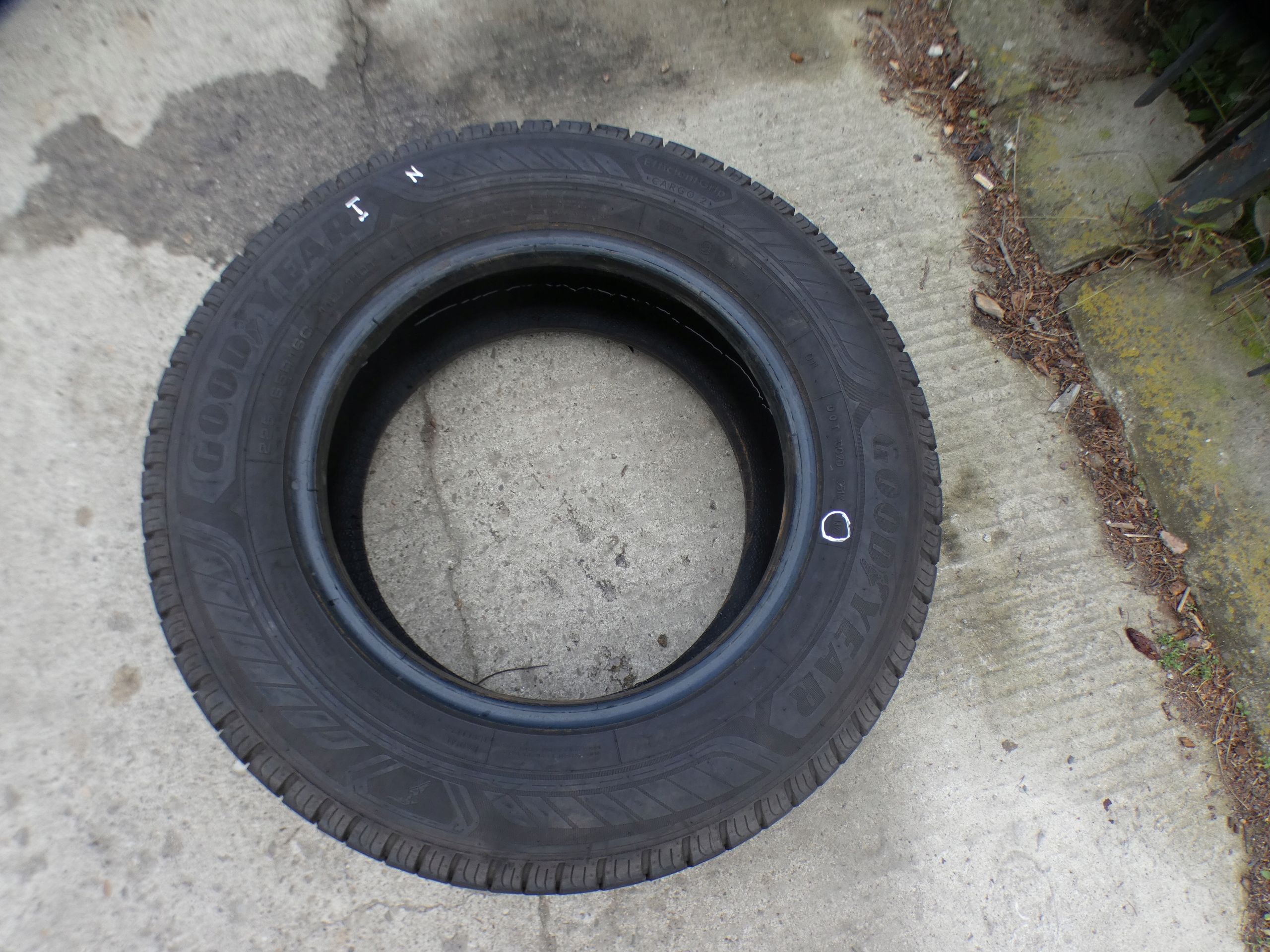 tyre letnia Goodyear EfficientGrip Cargo 2 225/65R16 112 T pillar (C)