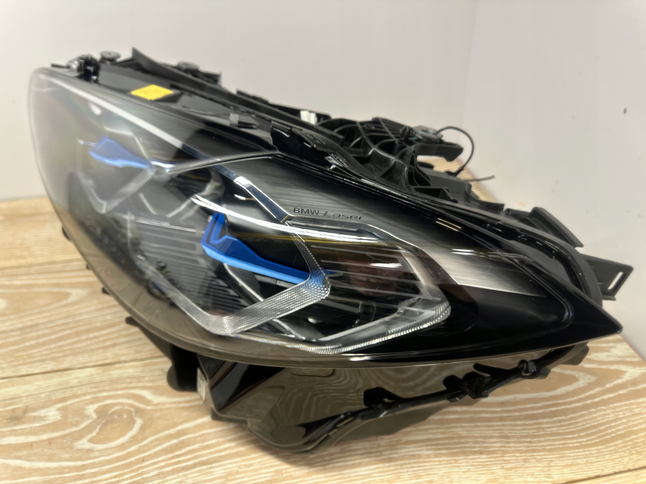 light left BMW 4 G22 G26 M3 G80 Laser