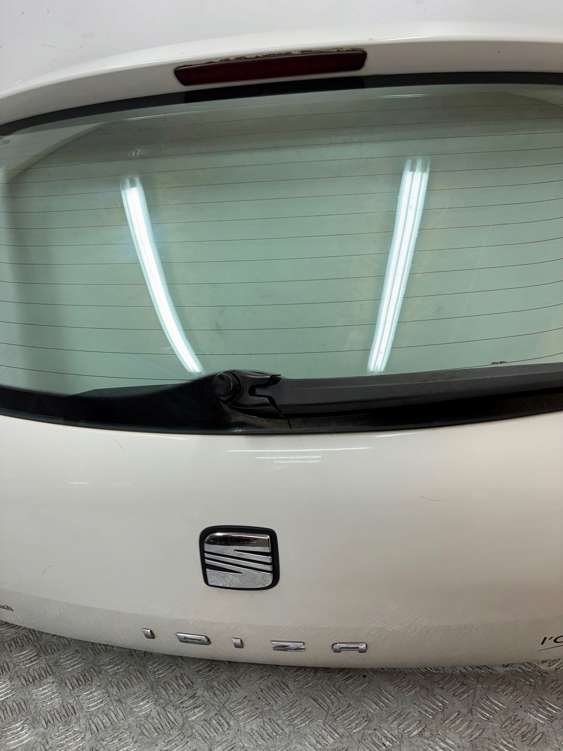 boot doors SEAT IBIZA 6J 3D 09